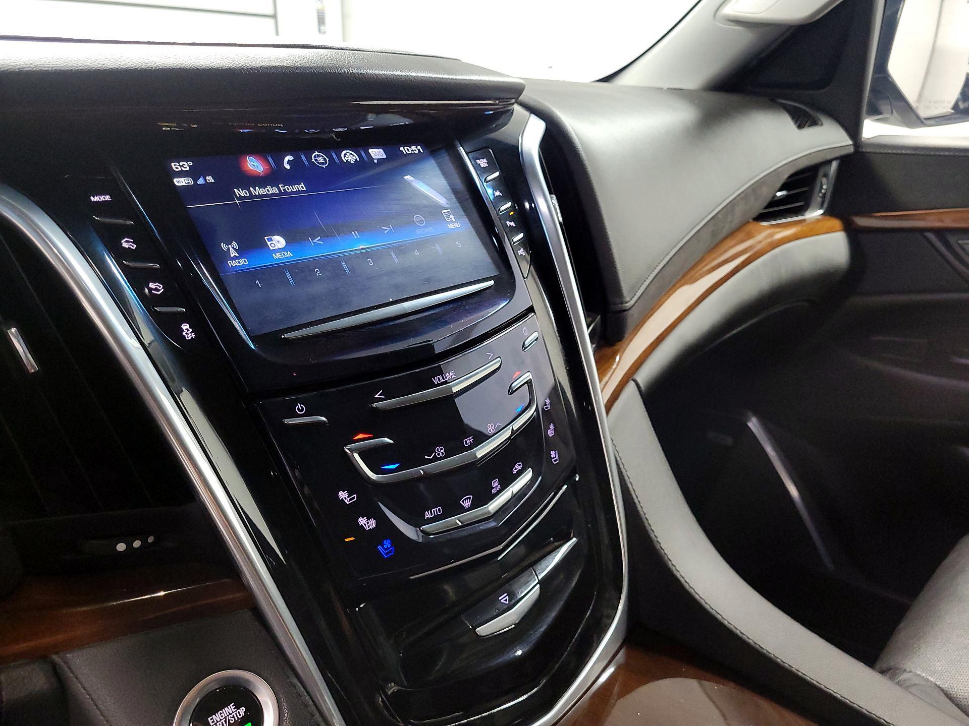 Thumbnail: 2019 Cadillac Escalade - 16
