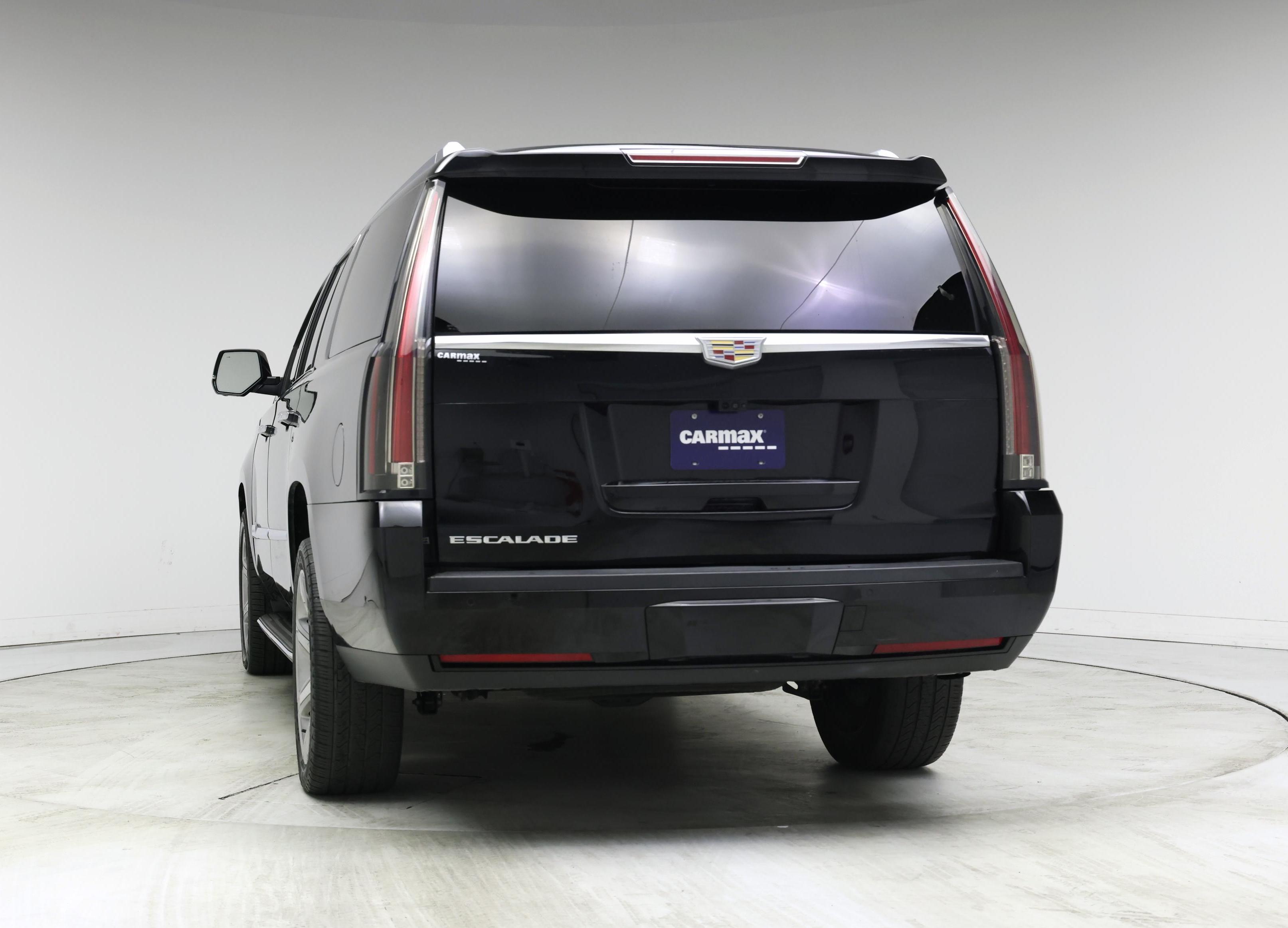 Thumbnail: 2019 Cadillac Escalade - 6