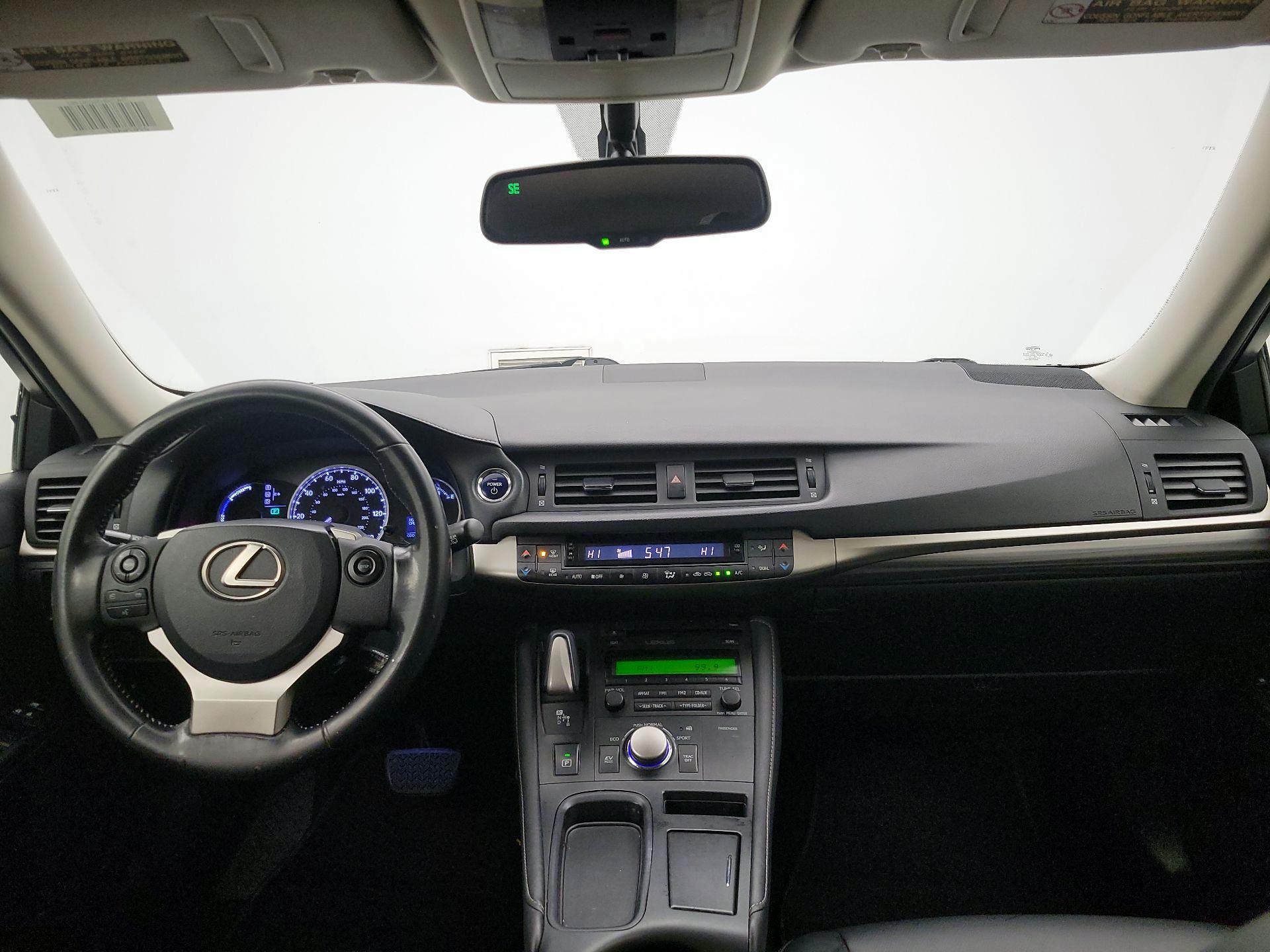 Thumbnail: 2016 Lexus CT - 9