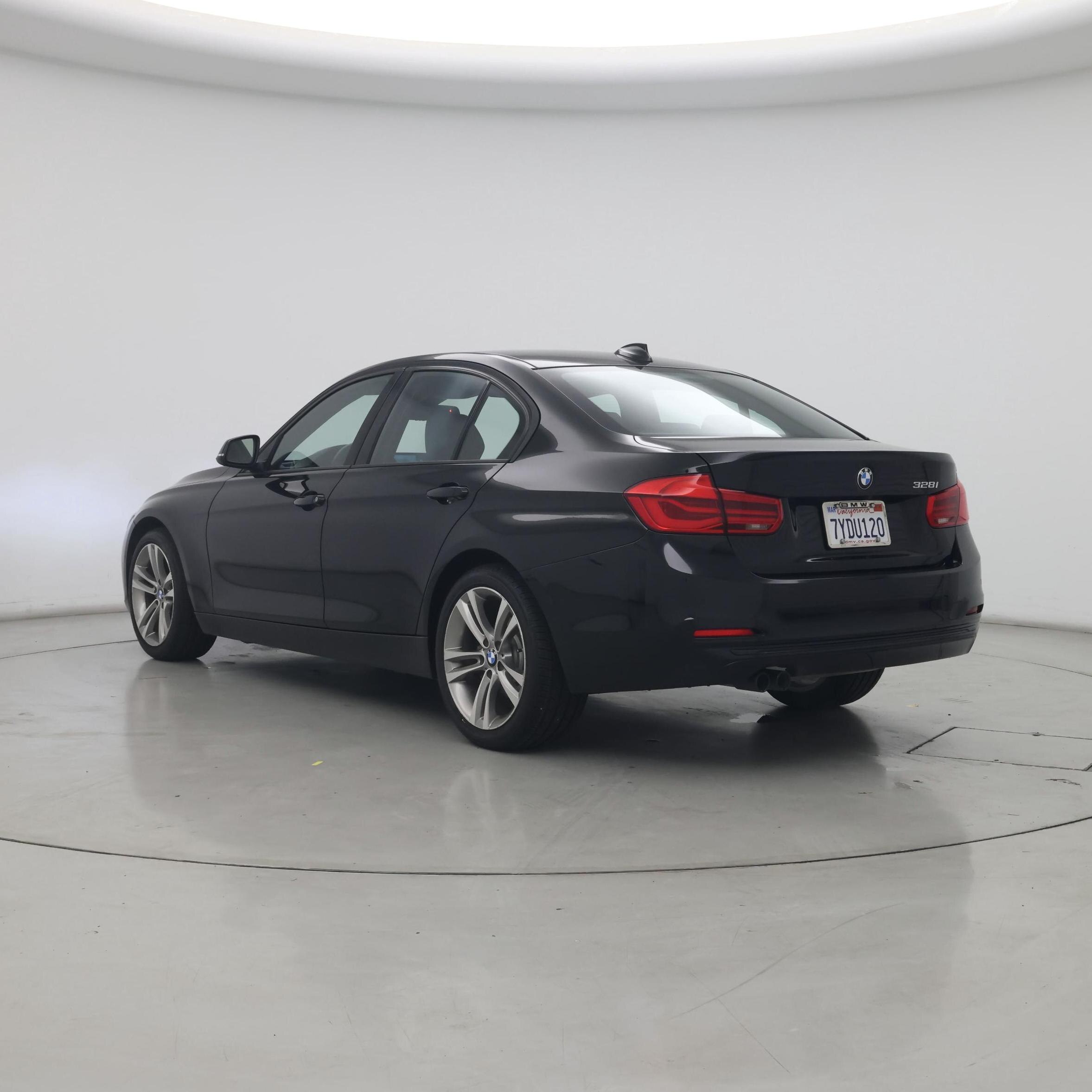 Thumbnail: 2016 BMW 3 Series - 2