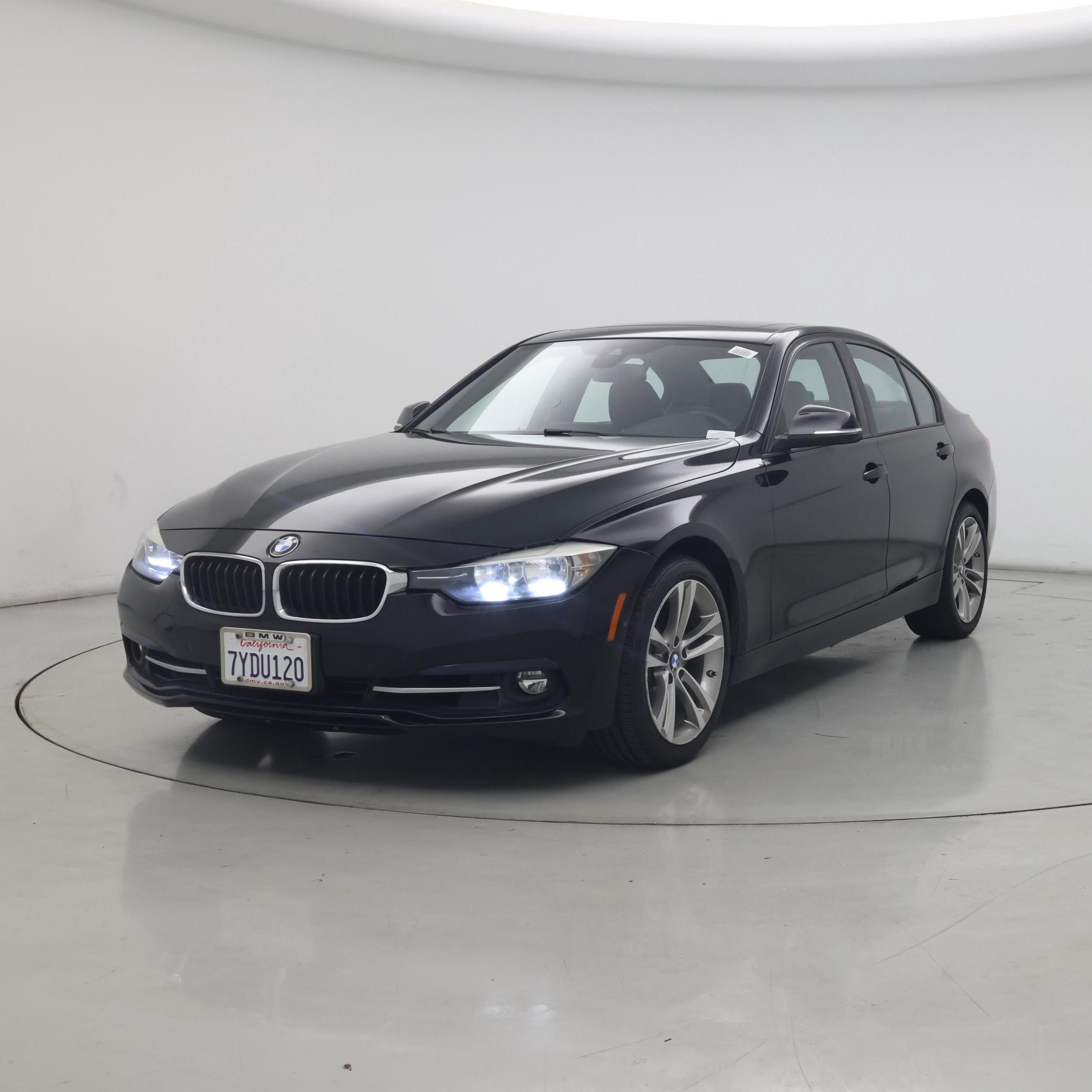Thumbnail: 2016 BMW 3 Series - 4