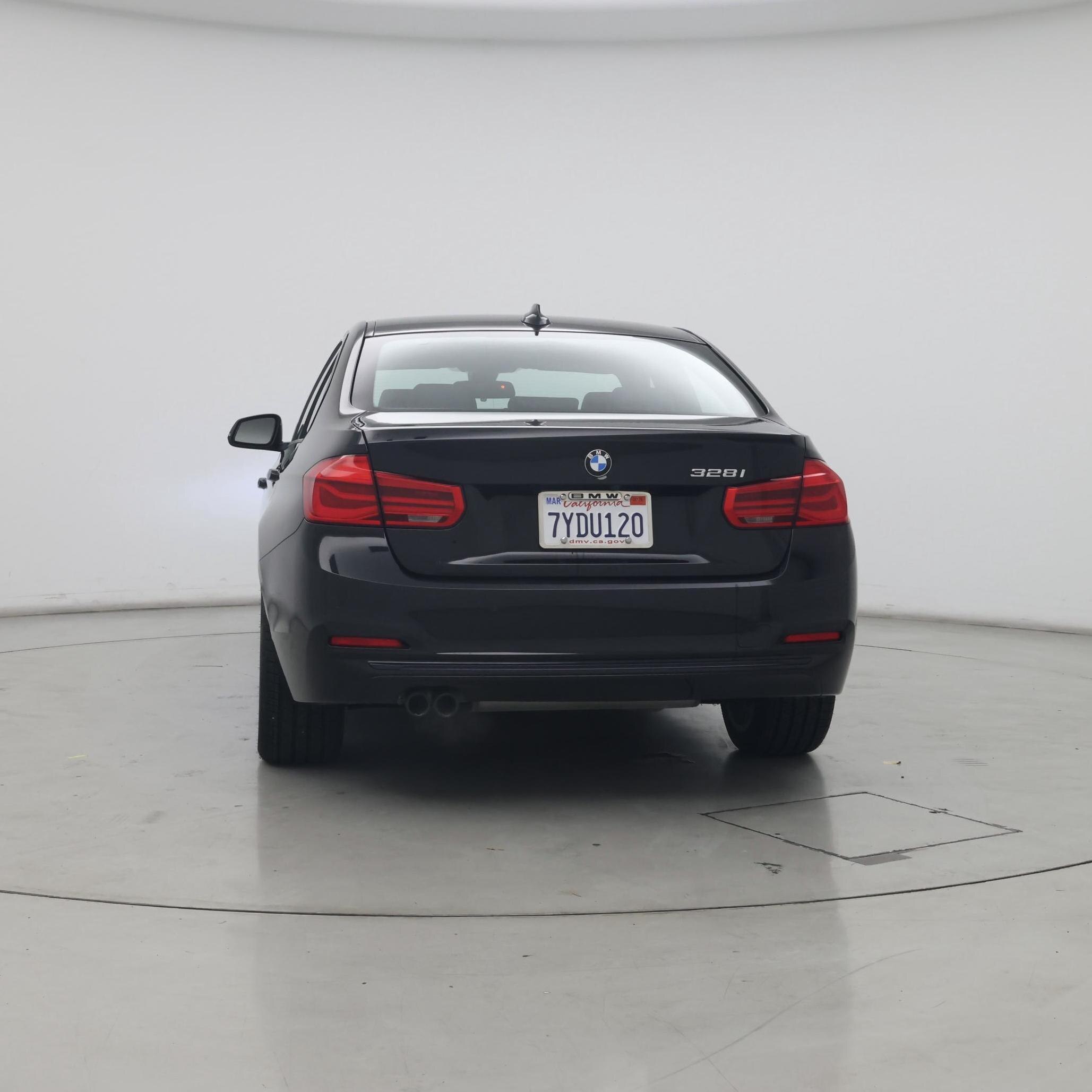 Thumbnail: 2016 BMW 3 Series - 6