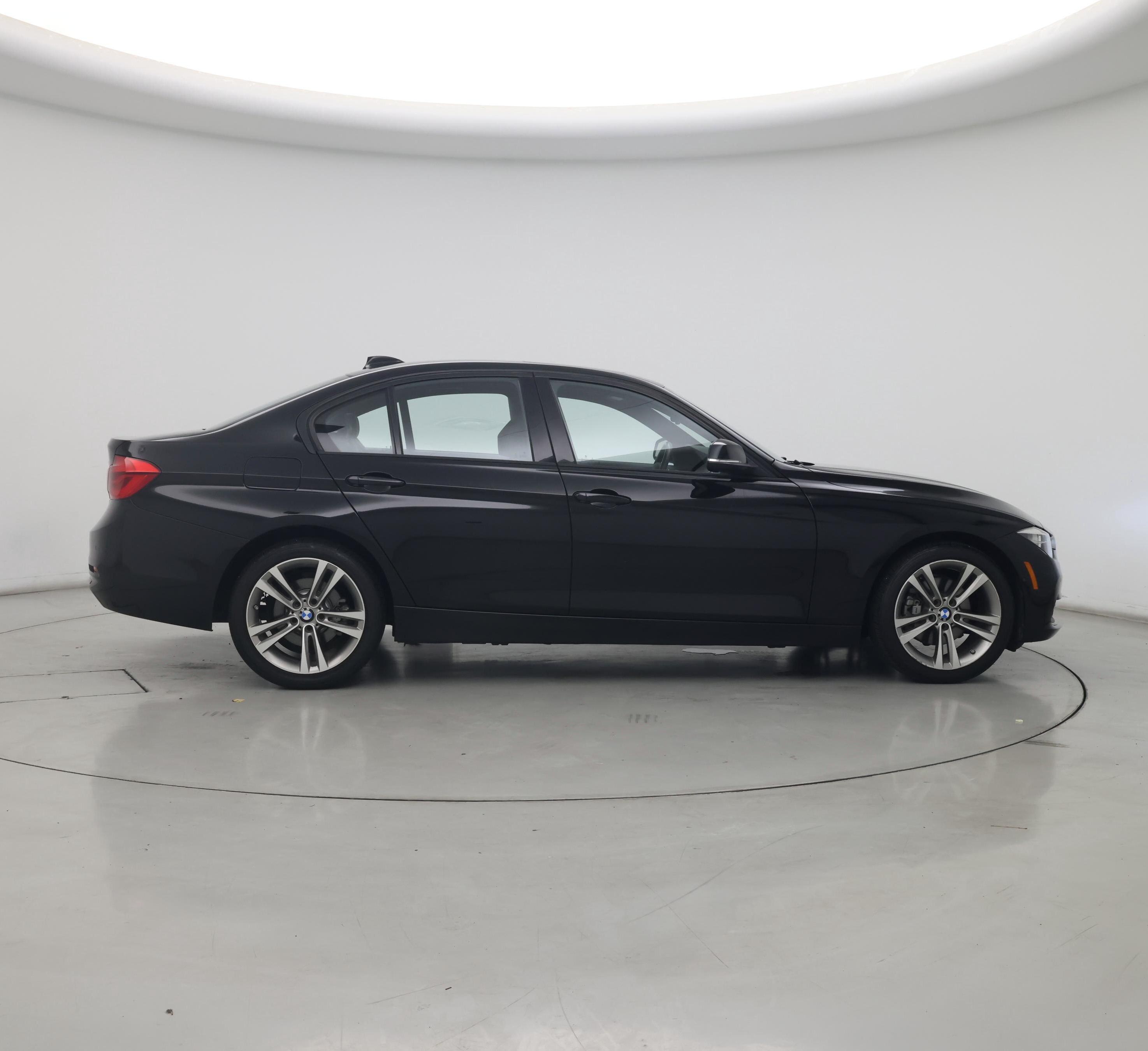 Thumbnail: 2016 BMW 3 Series - 7