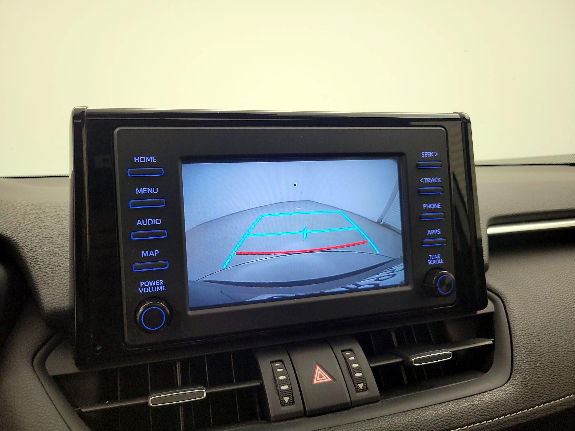 Thumbnail: 2019 Toyota RAV4 - 14