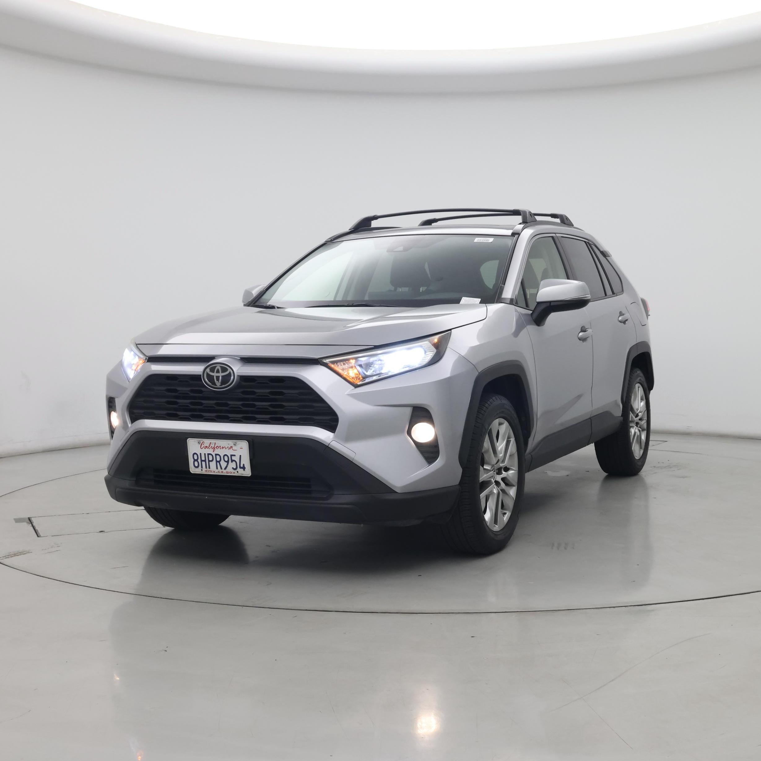 Thumbnail: 2019 Toyota RAV4 - 4