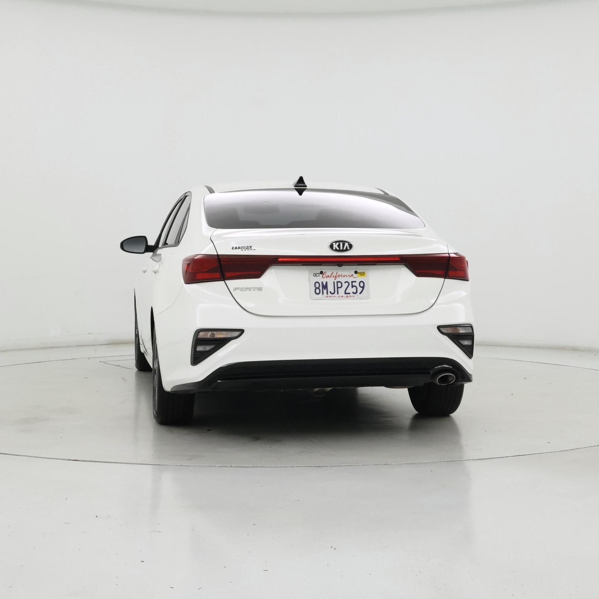 Thumbnail: 2020 Kia Forte - 6