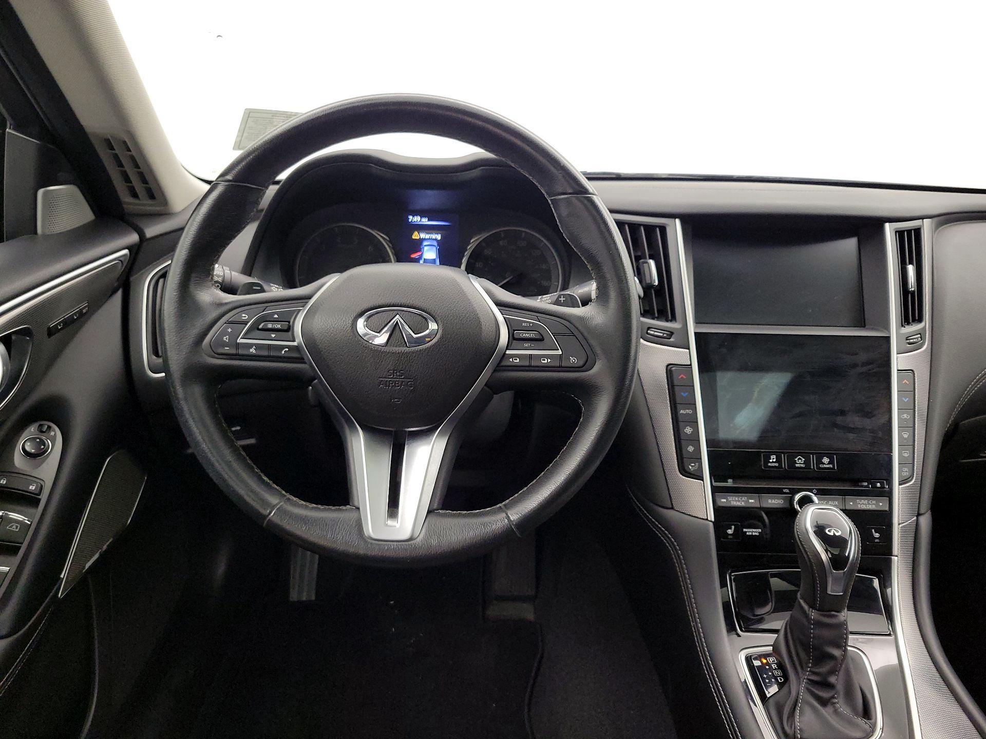Thumbnail: 2019 INFINITI Q50 - 10