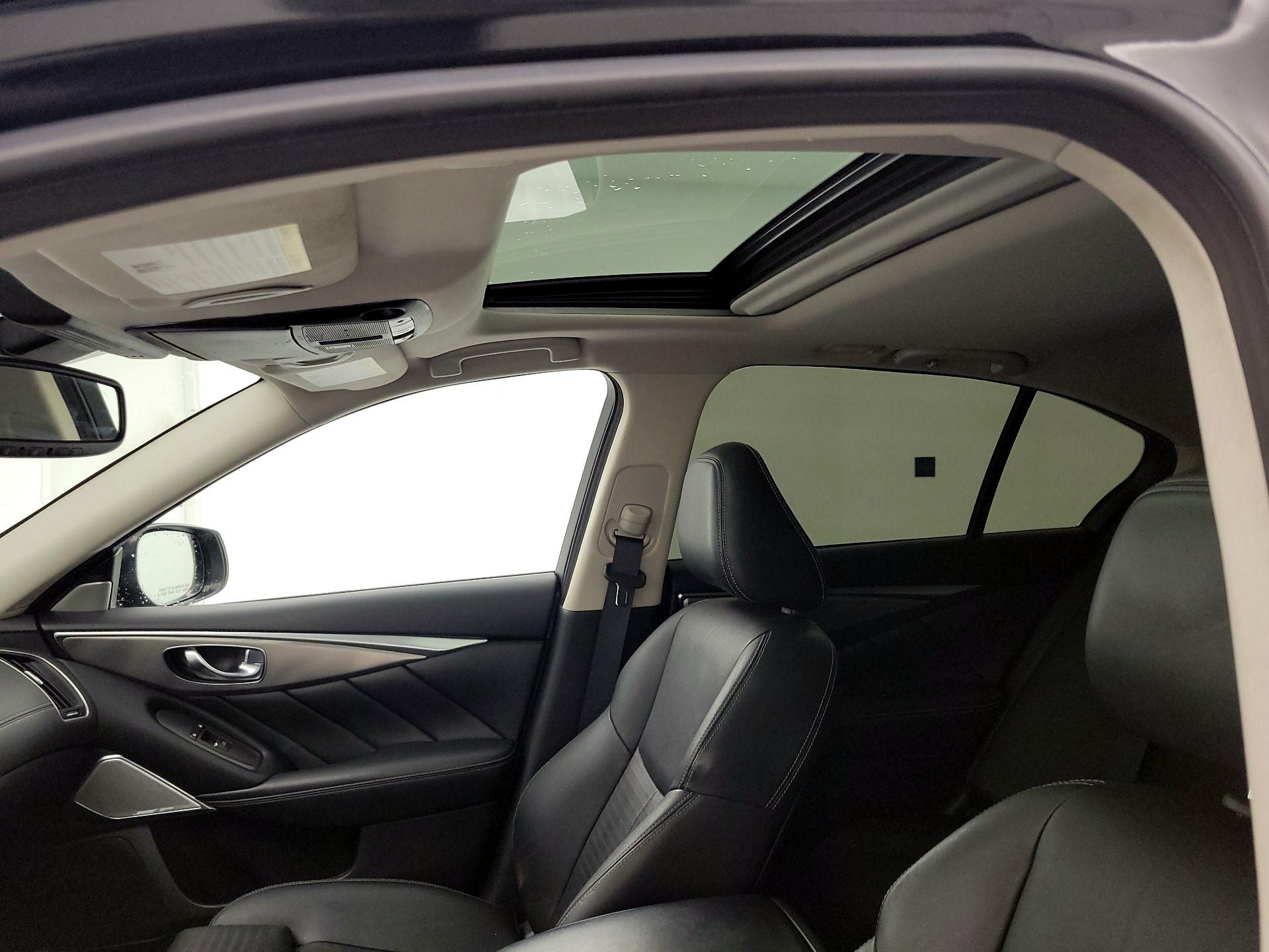 Thumbnail: 2019 INFINITI Q50 - 19