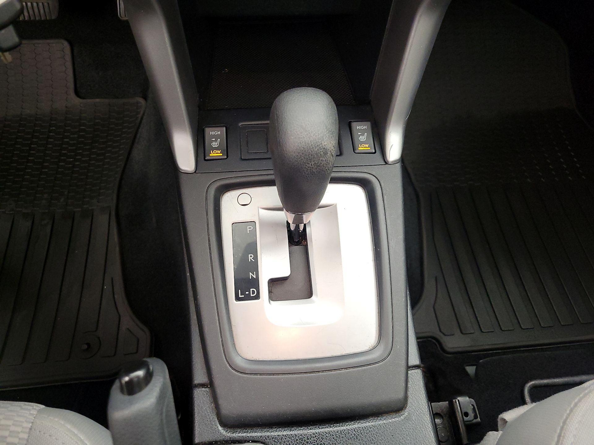 Thumbnail: 2015 Subaru Forester - 17