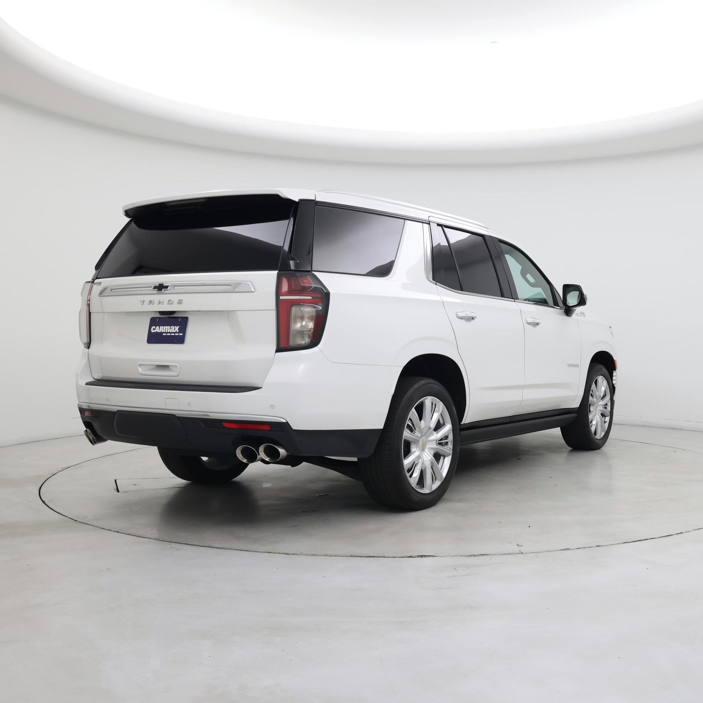 Thumbnail: 2023 Chevrolet Tahoe - 8