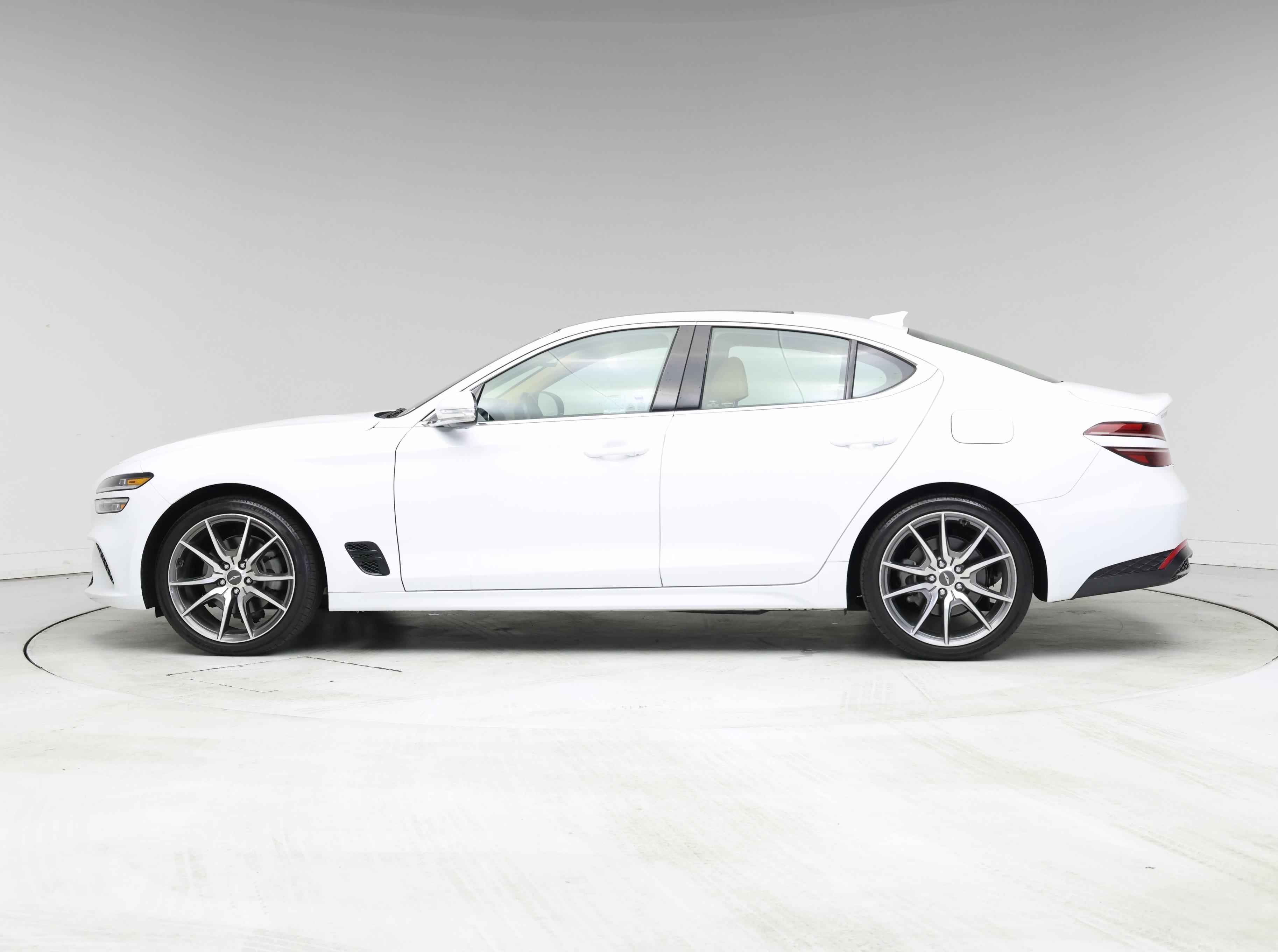 Thumbnail: 2022 Genesis G70 - 3