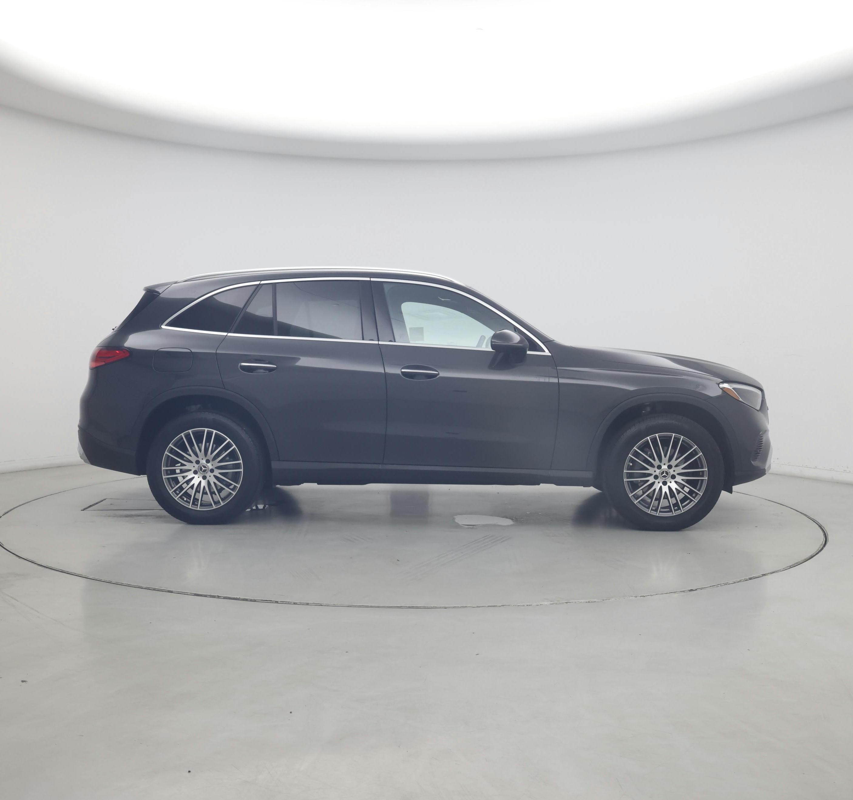 Thumbnail: 2024 Mercedes-Benz GLC - 7