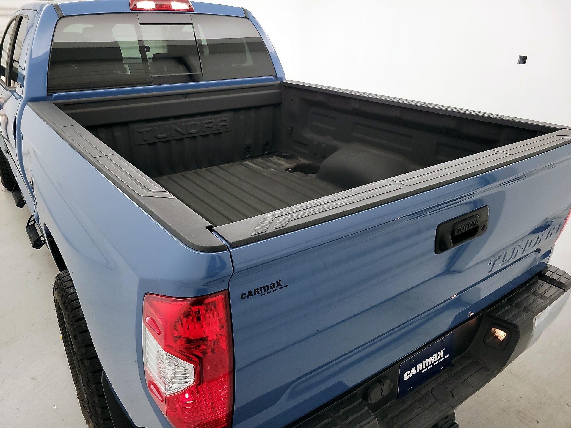 Thumbnail: 2021 Toyota Tundra - 20