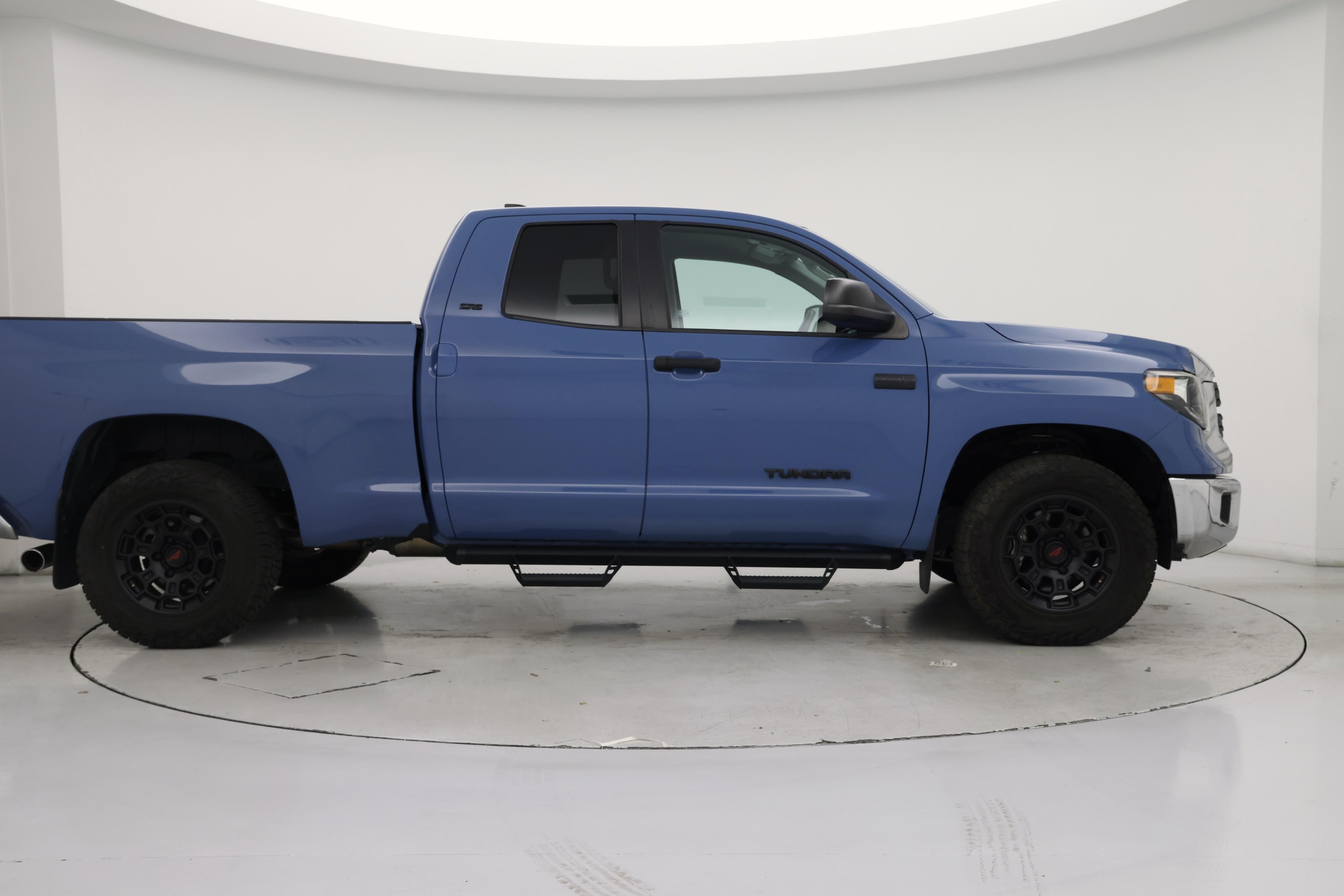 Thumbnail: 2021 Toyota Tundra - 7