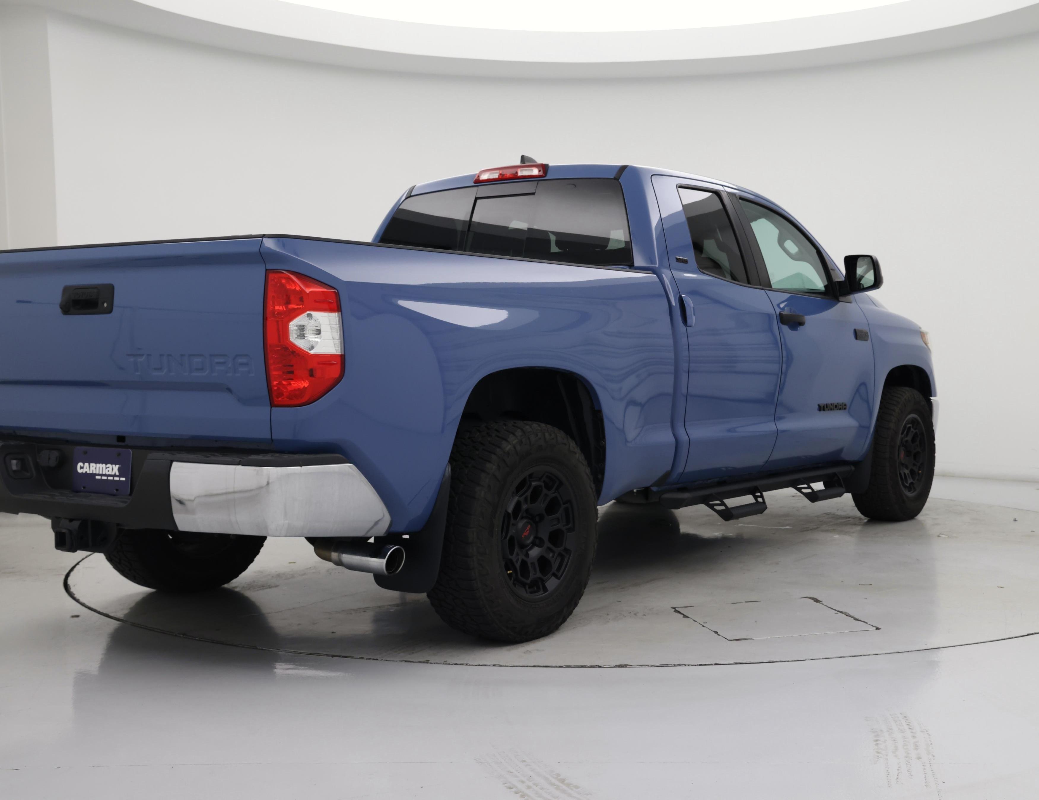 Thumbnail: 2021 Toyota Tundra - 8