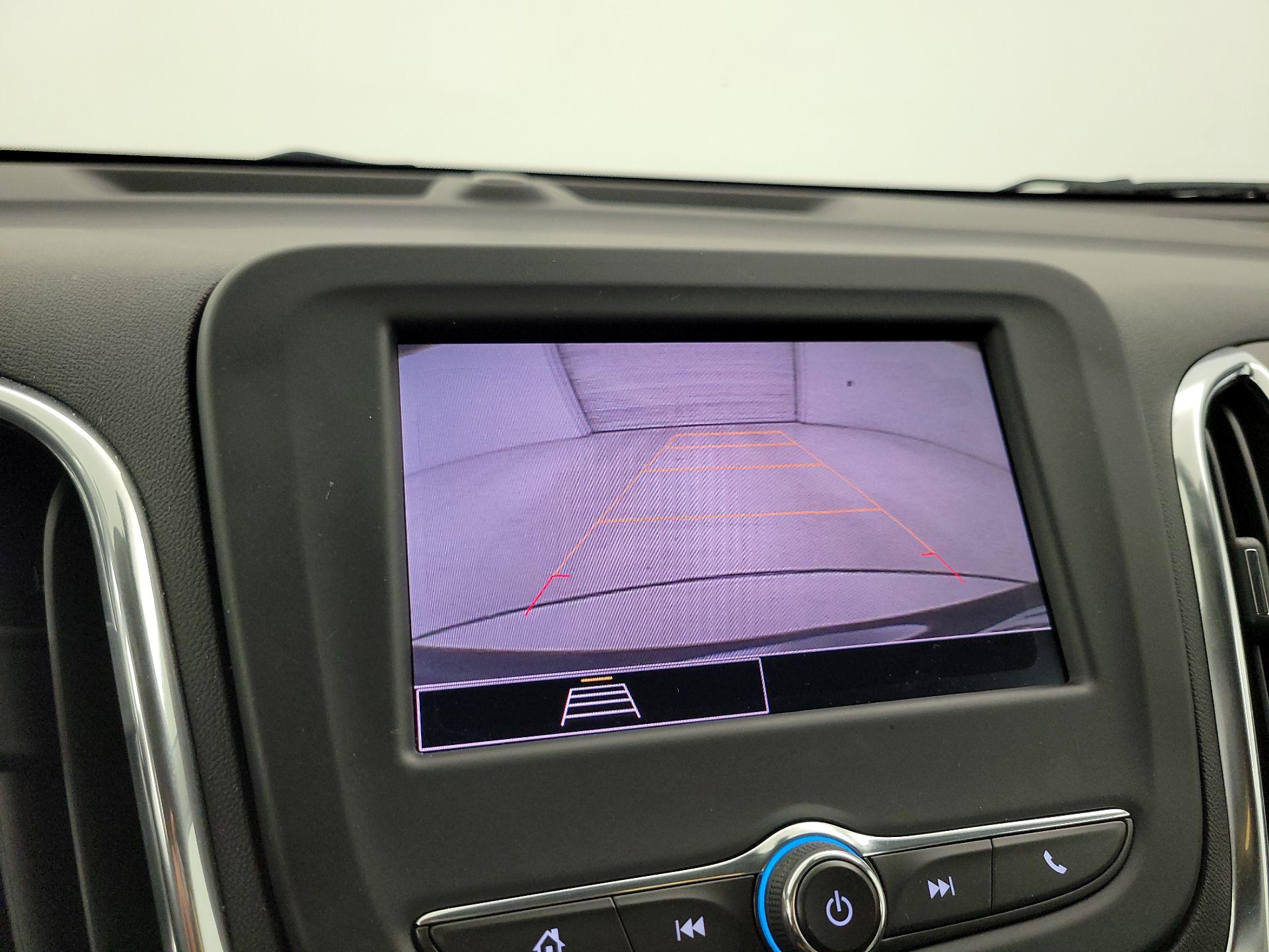 Thumbnail: 2022 Chevrolet Equinox - 14