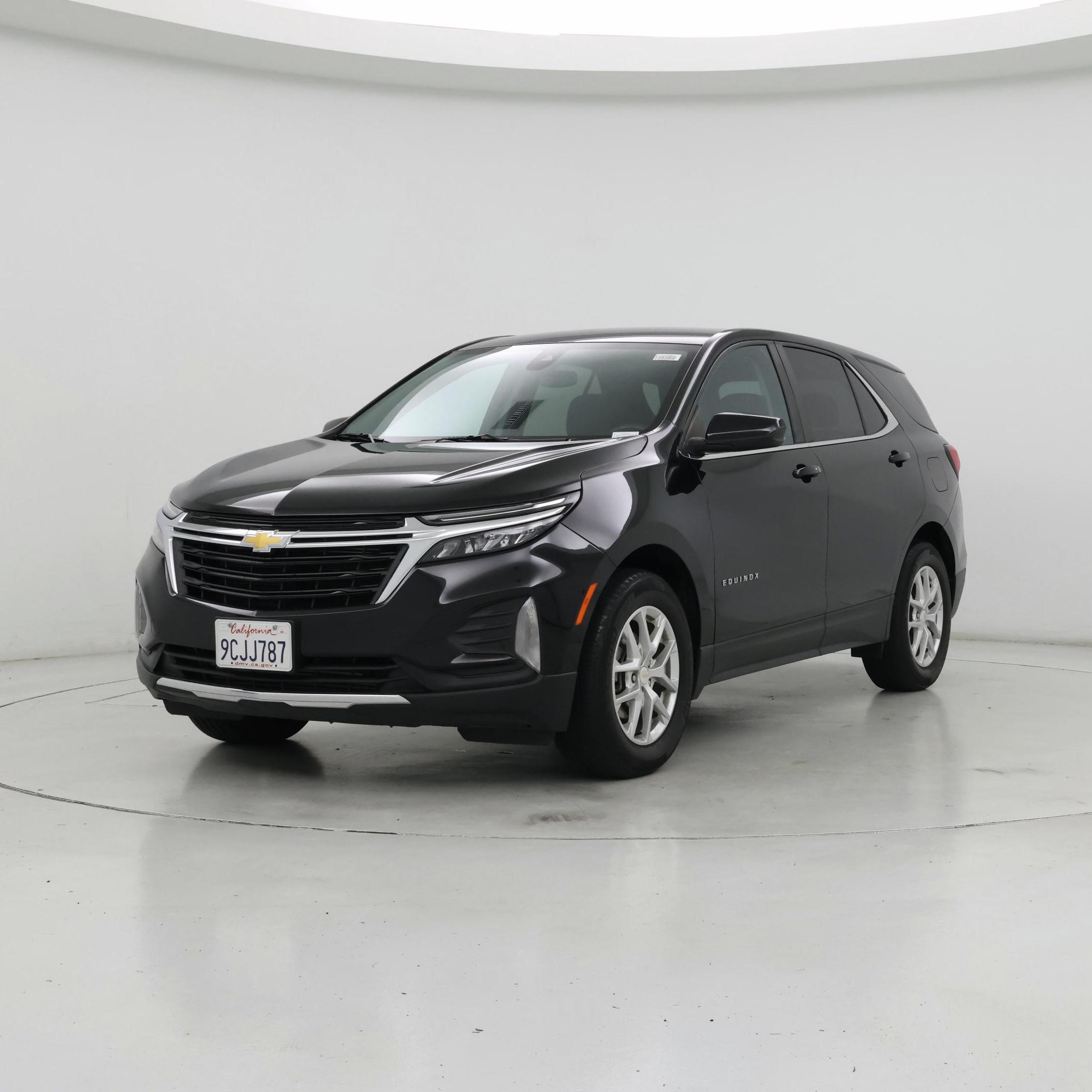 Thumbnail: 2022 Chevrolet Equinox - 4