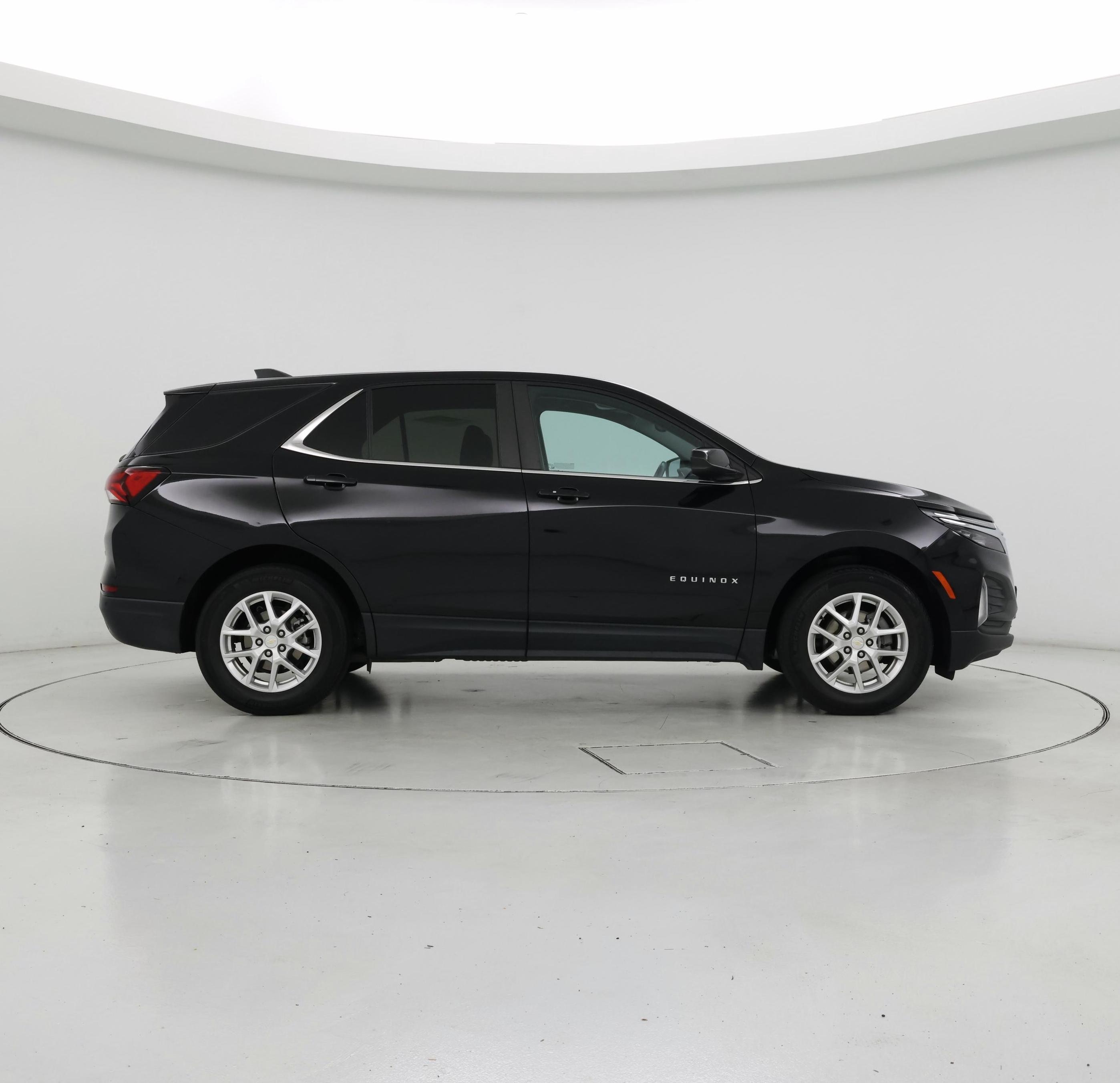 Thumbnail: 2022 Chevrolet Equinox - 7