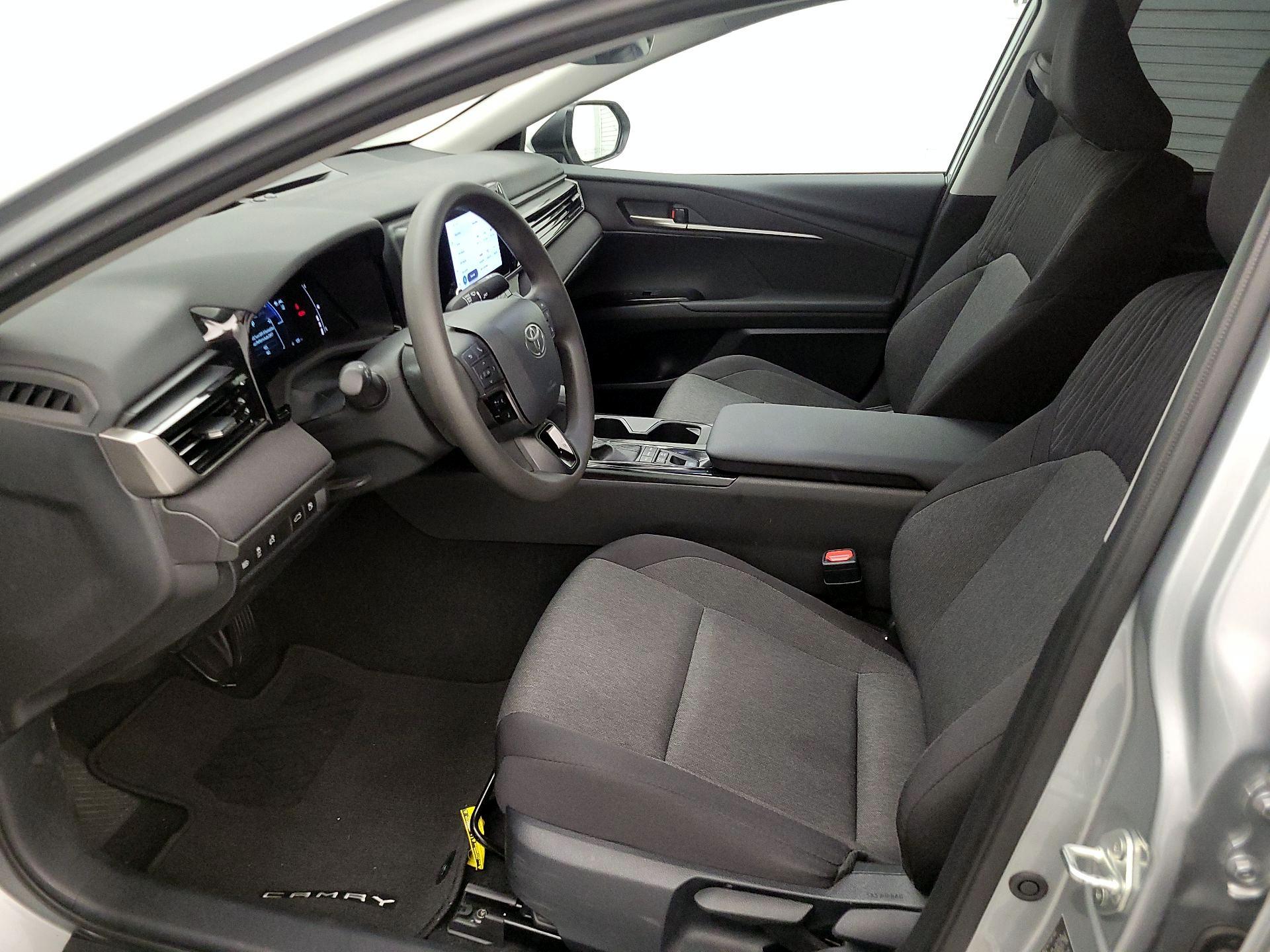 Thumbnail: 2025 Toyota Camry - 11
