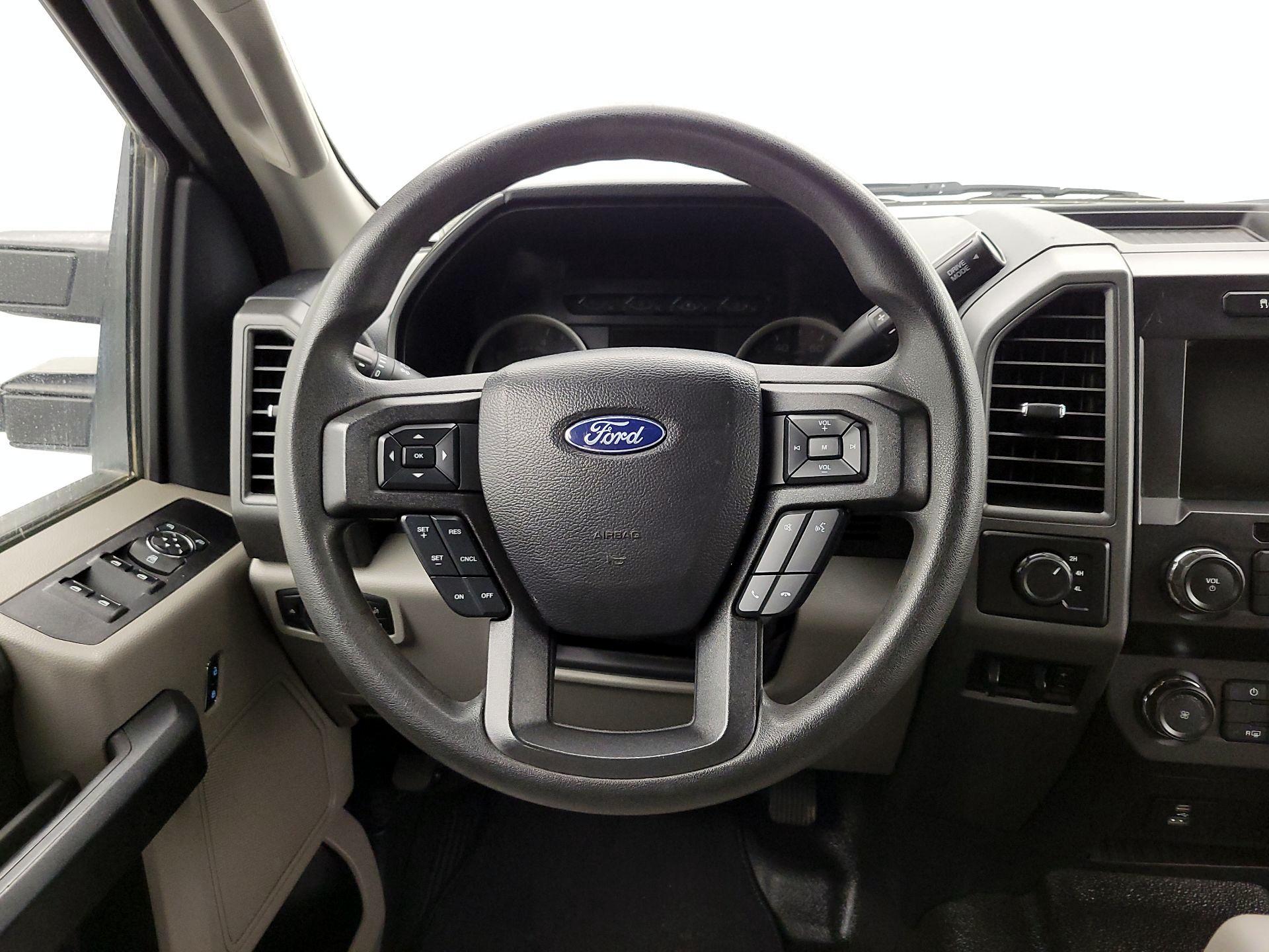 Thumbnail: 2021 Ford F-250 - 10