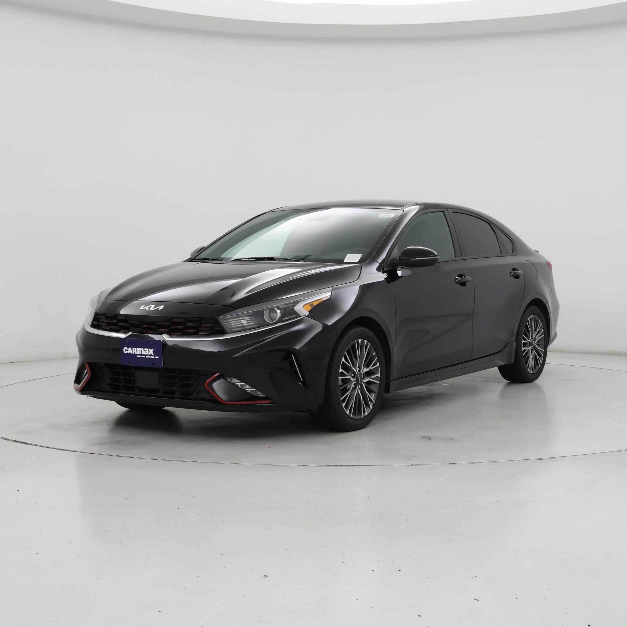 Thumbnail: 2024 Kia Forte - 4