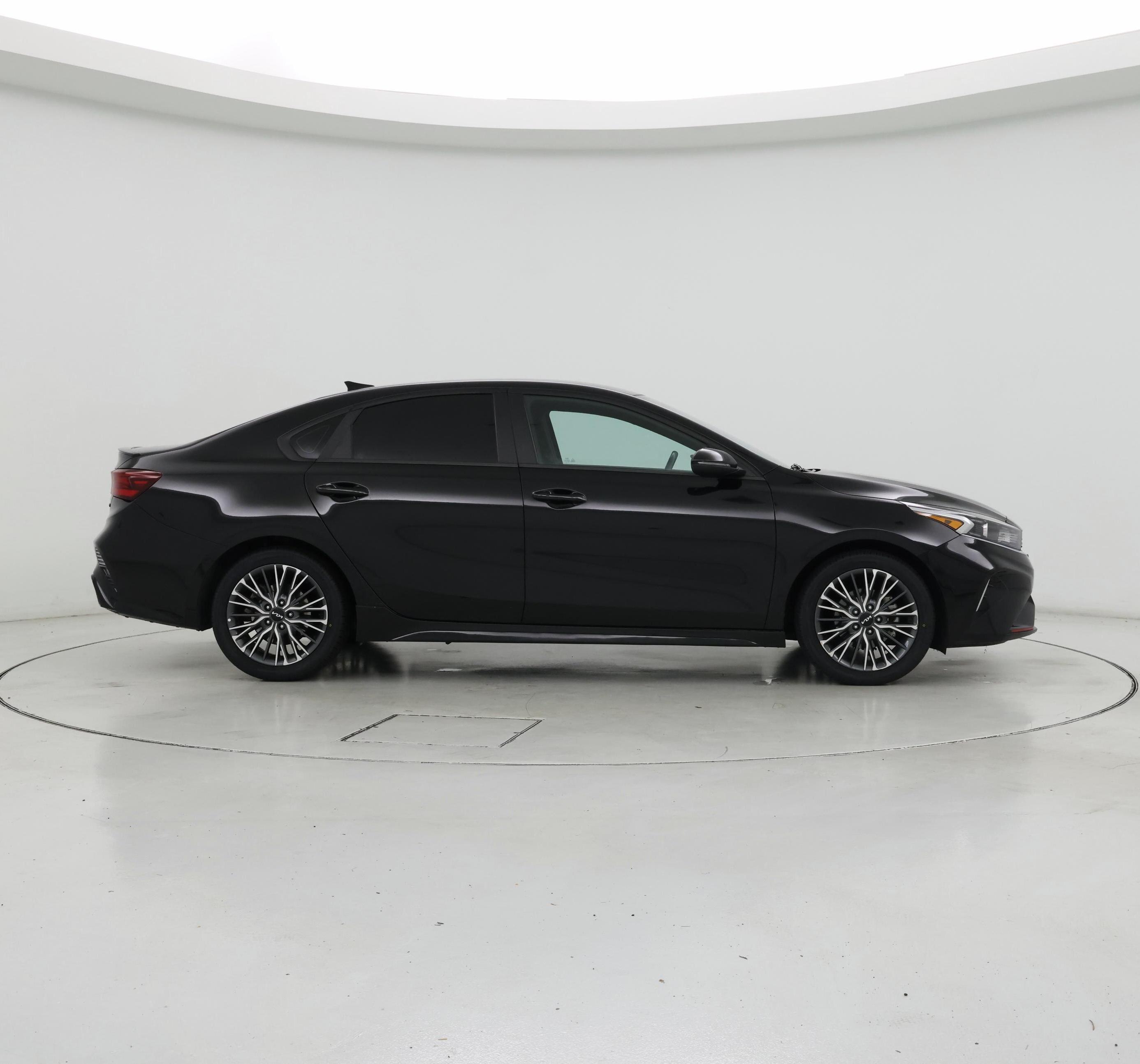 Thumbnail: 2024 Kia Forte - 7