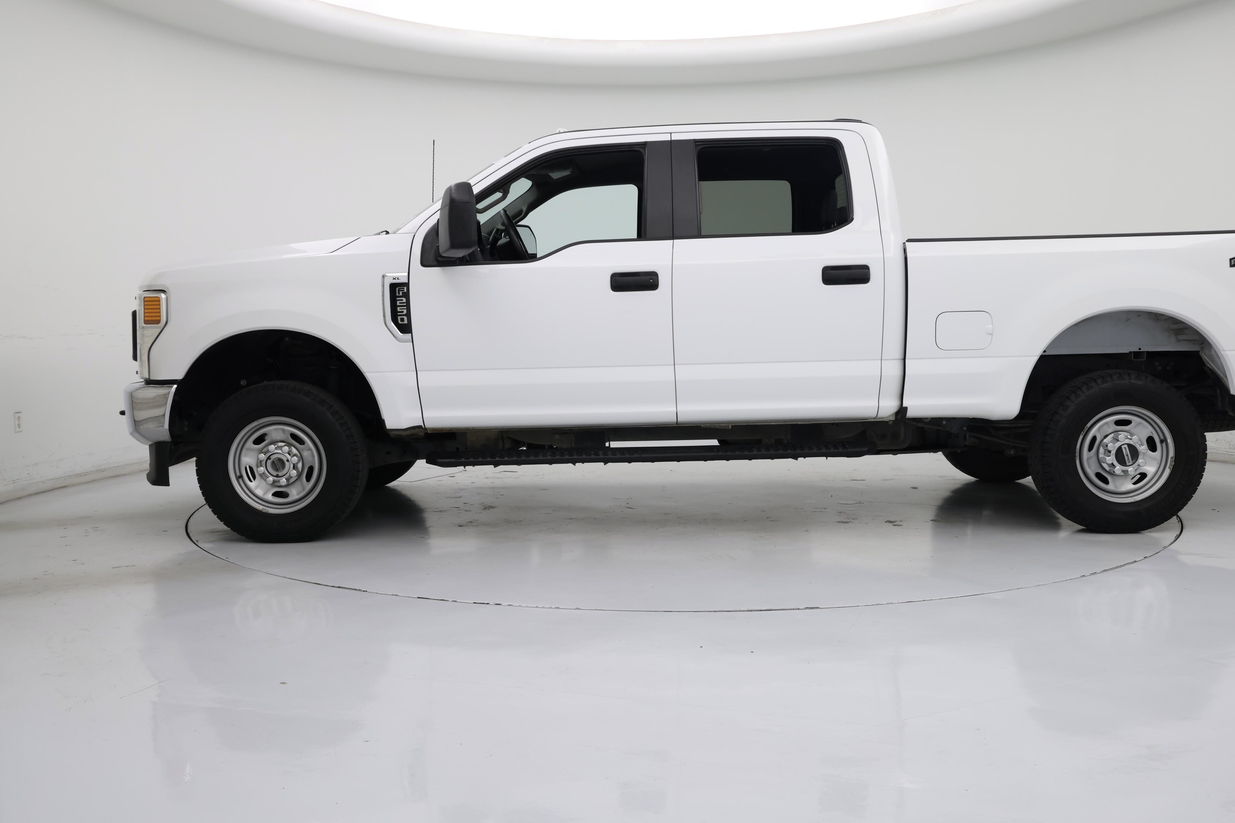Thumbnail: 2021 Ford F-250 - 3