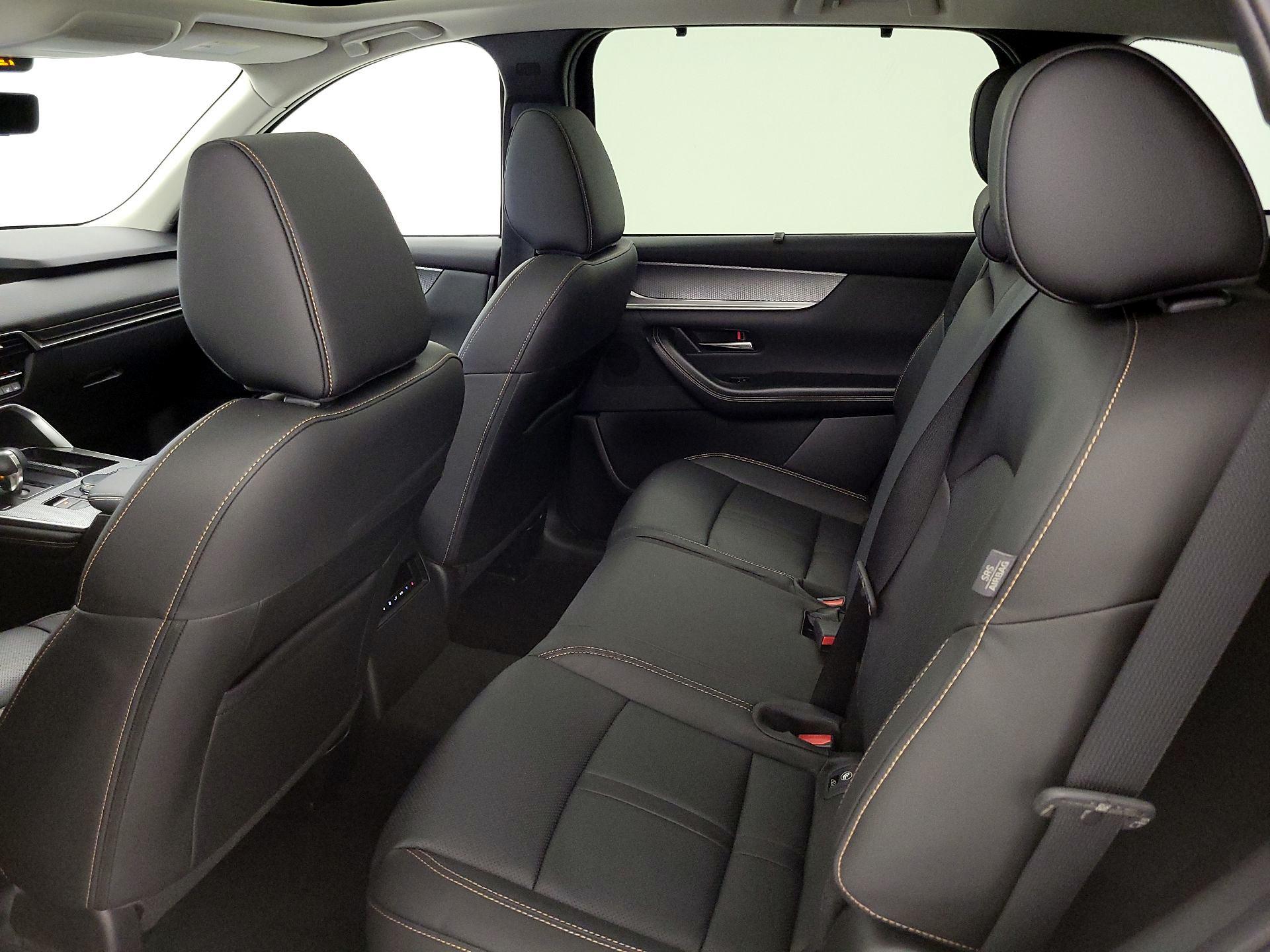 Thumbnail: 2025 Mazda CX-70 - 20