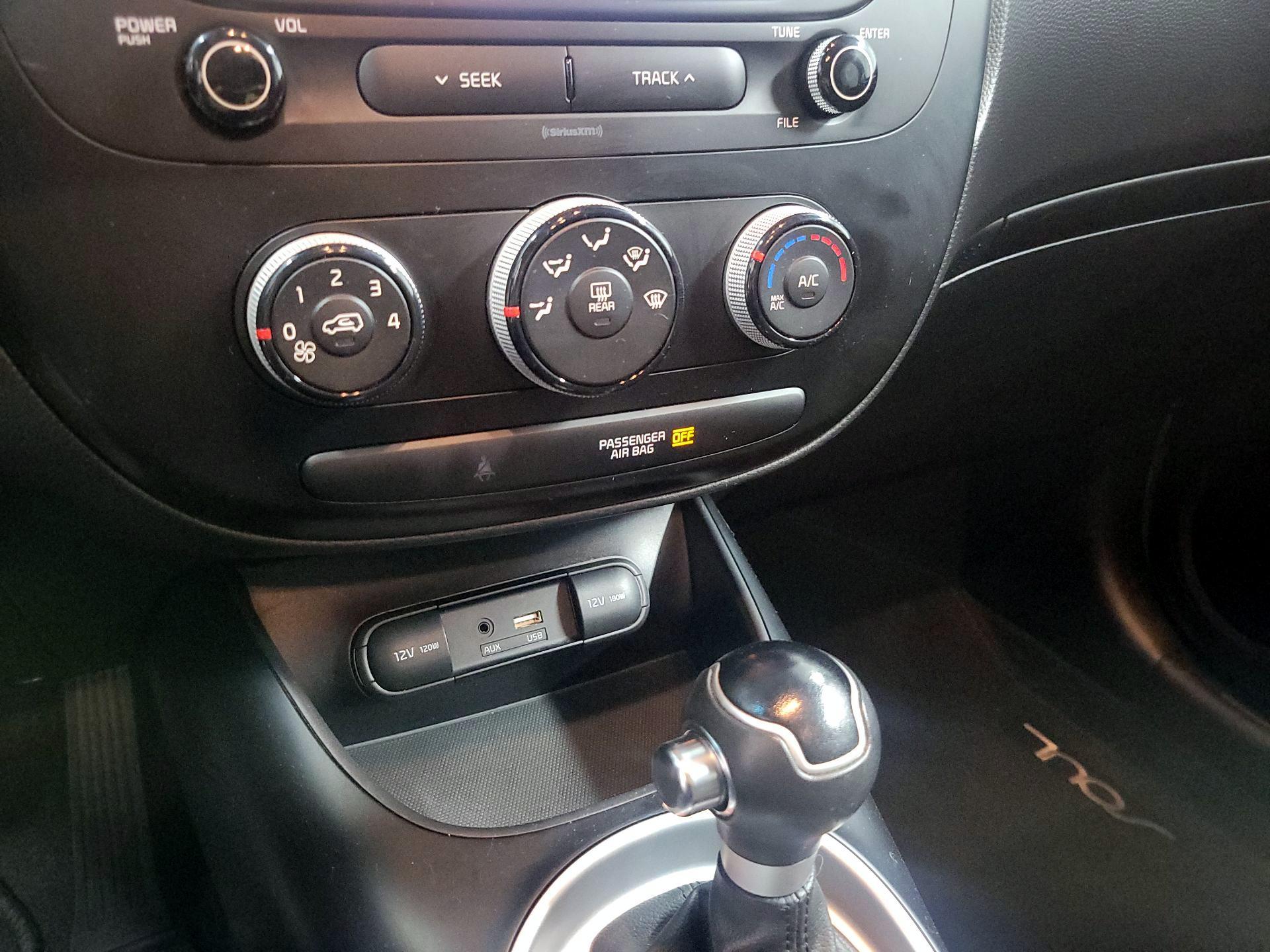 Thumbnail: 2019 Kia Soul - 15