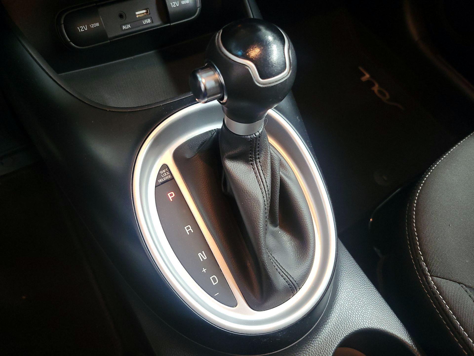 Thumbnail: 2019 Kia Soul - 16