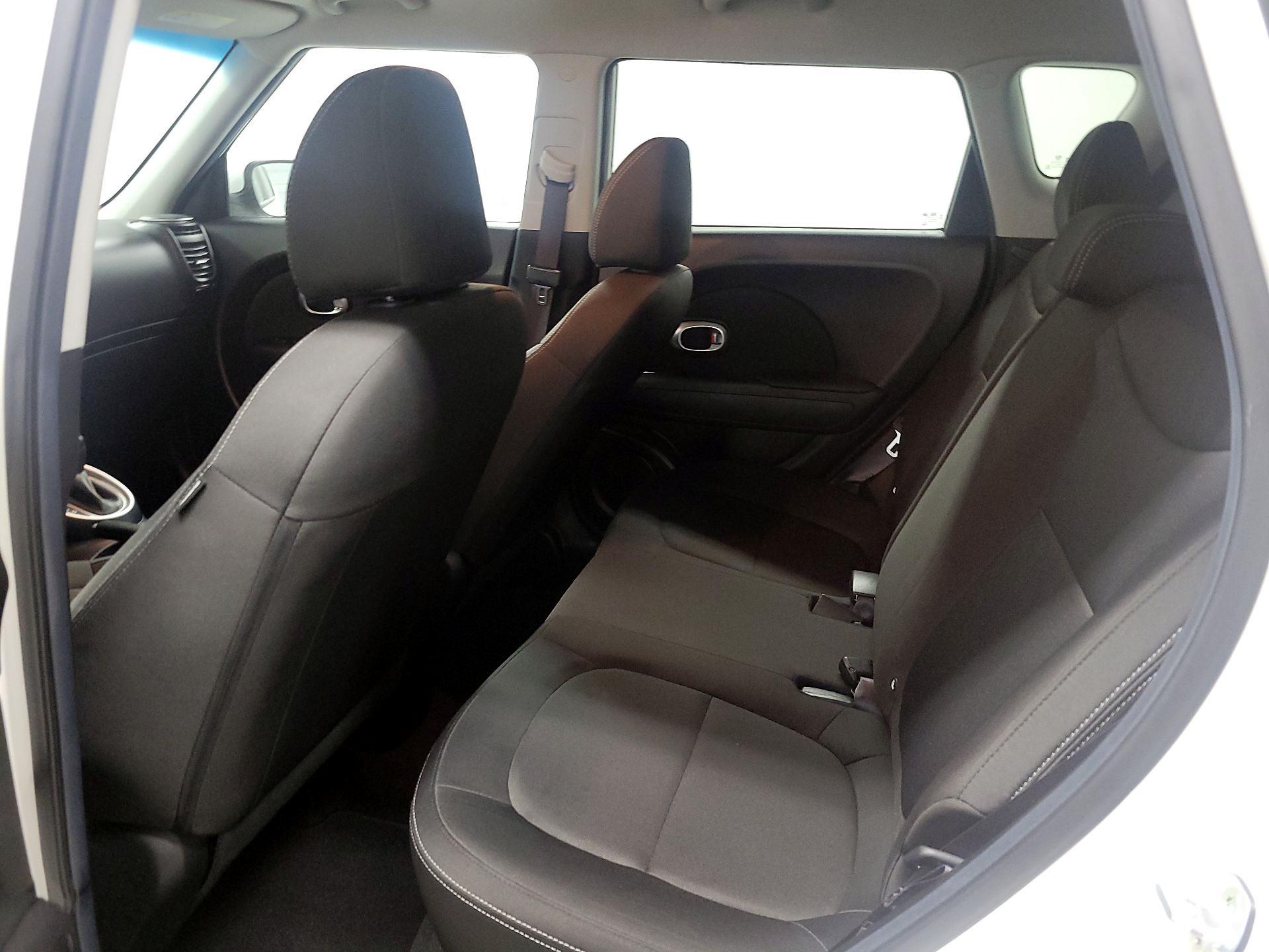 Thumbnail: 2019 Kia Soul - 17