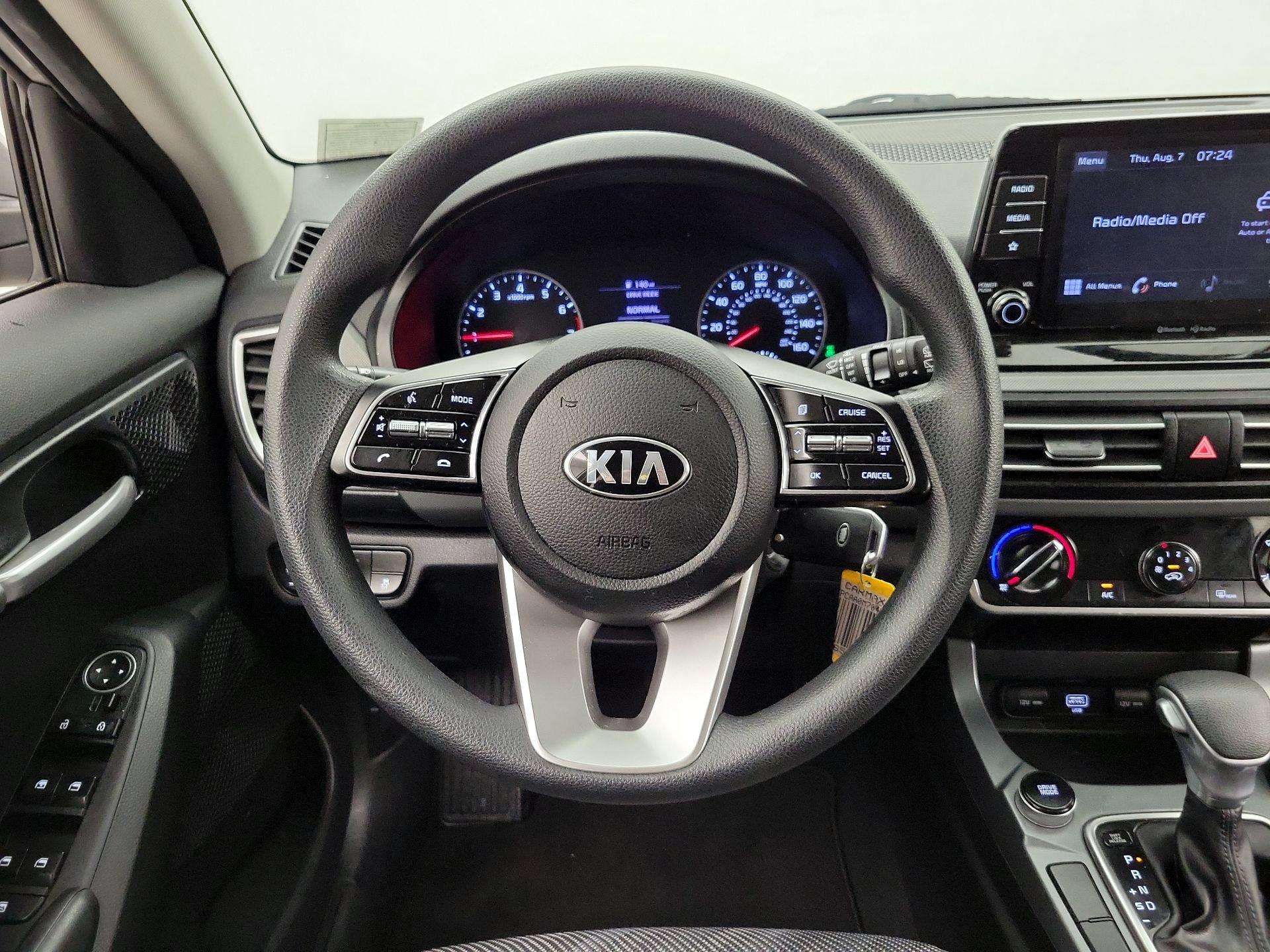 Thumbnail: 2021 Kia Seltos - 10