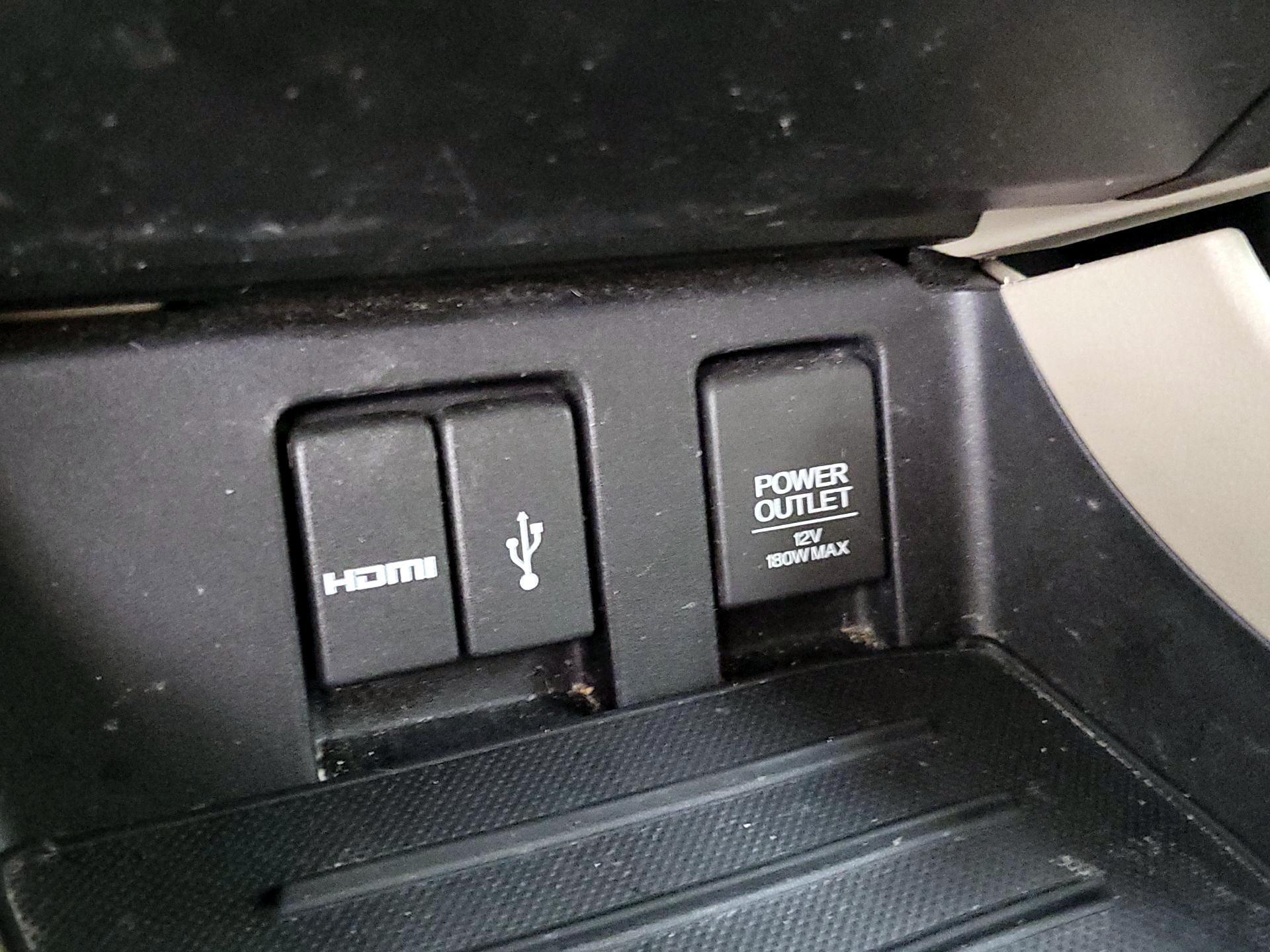 Thumbnail: 2014 Honda Civic - 18
