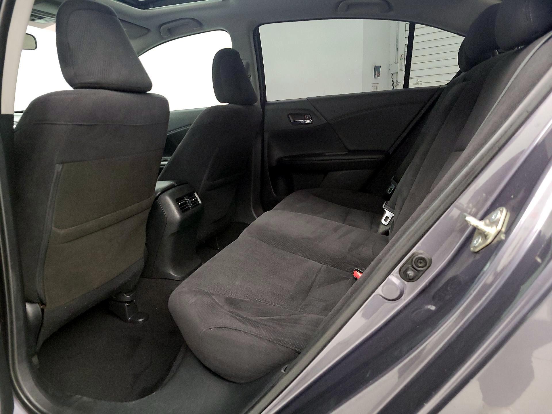 Thumbnail: 2015 Honda Accord - 20