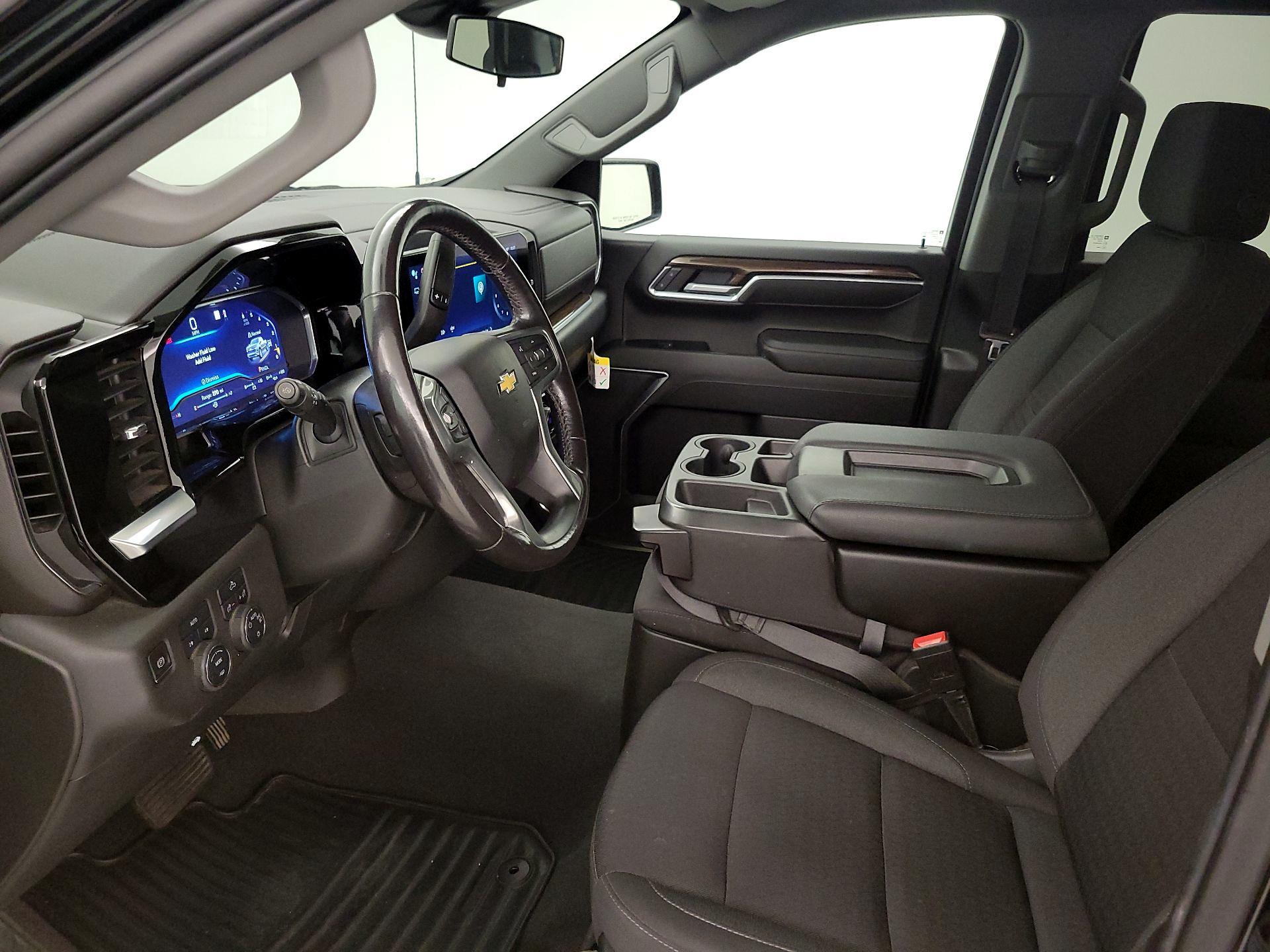 Thumbnail: 2022 Chevrolet Silverado 1500 - 11