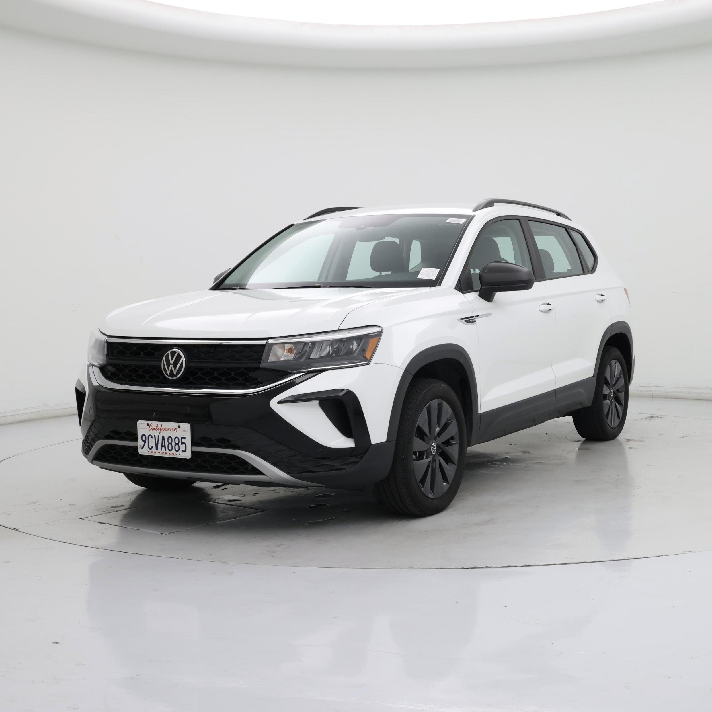 Thumbnail: 2023 Volkswagen Taos - 4