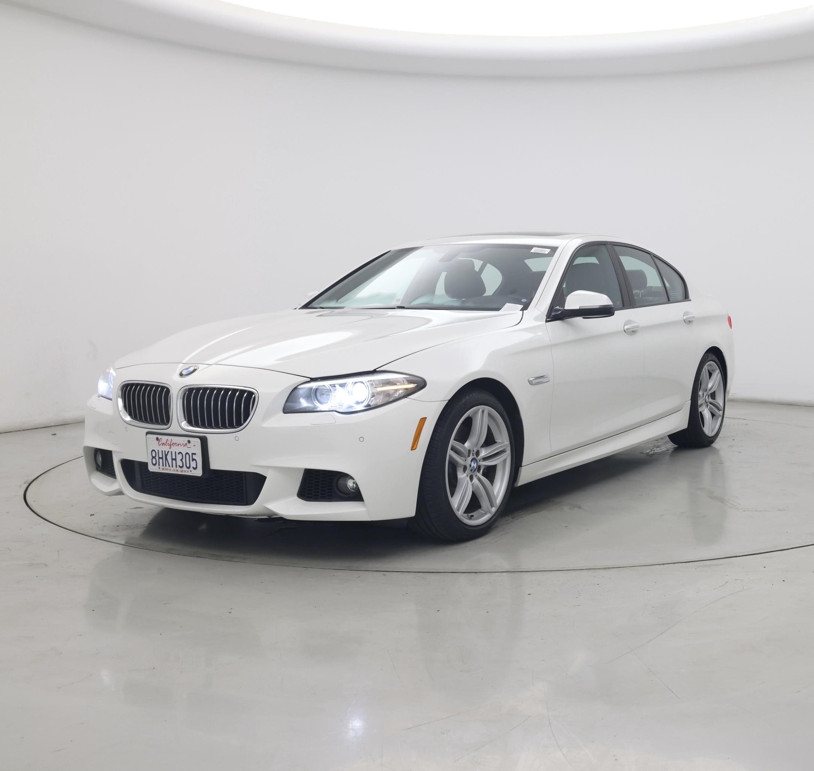 Thumbnail: 2015 BMW 5 Series - 4