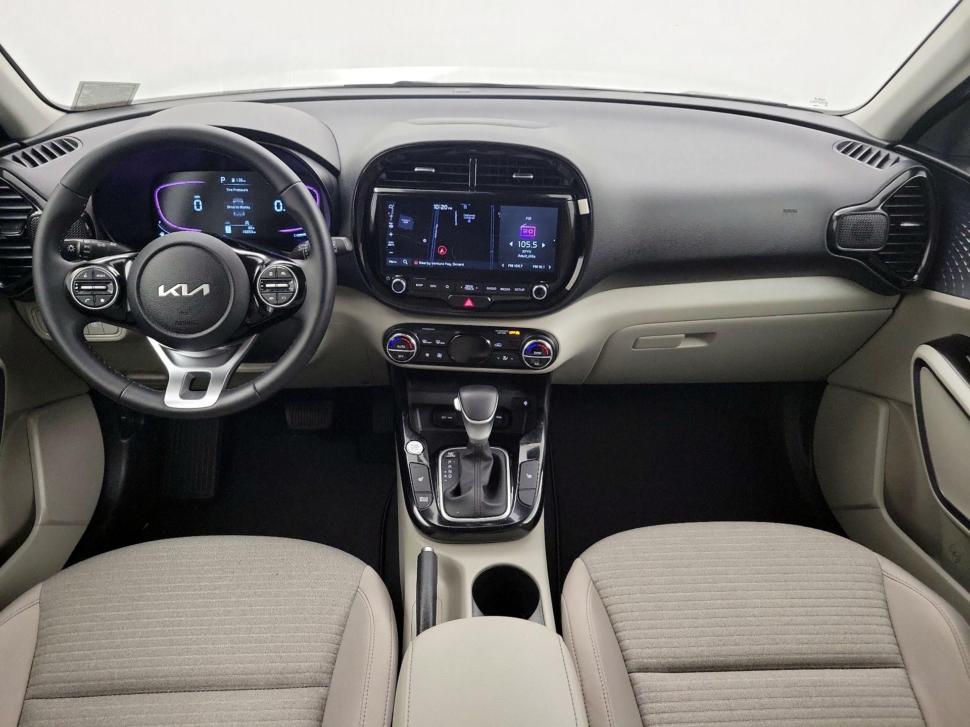 Thumbnail: 2023 Kia Soul - 9