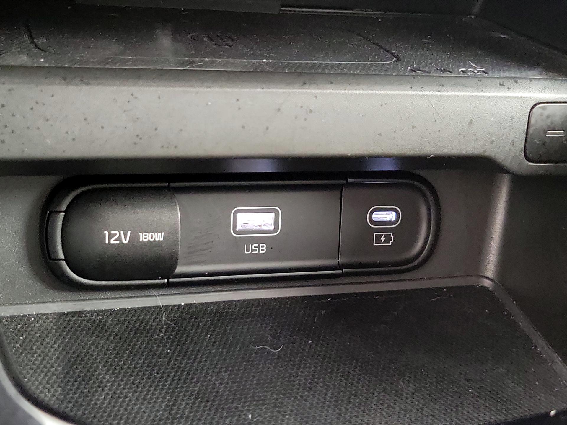 Thumbnail: 2023 Kia Soul - 19