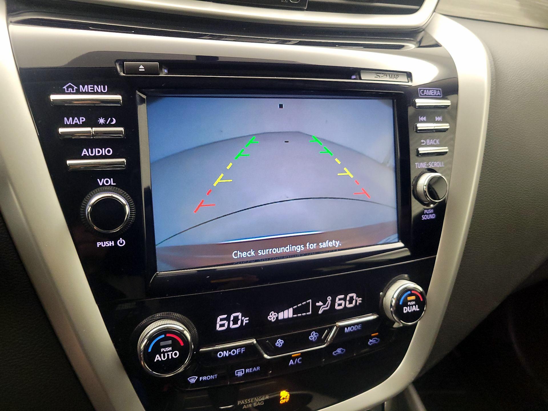 Thumbnail: 2015 Nissan Murano - 14