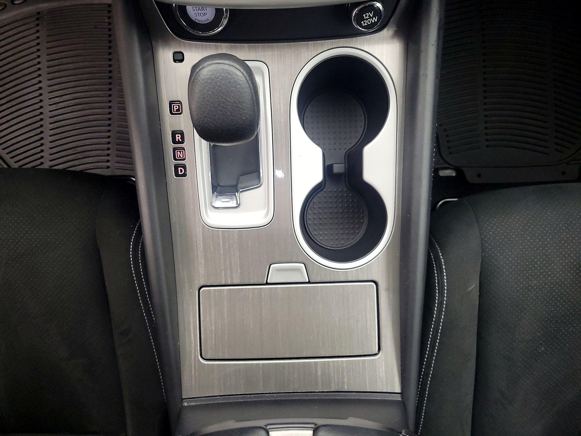 Thumbnail: 2015 Nissan Murano - 17
