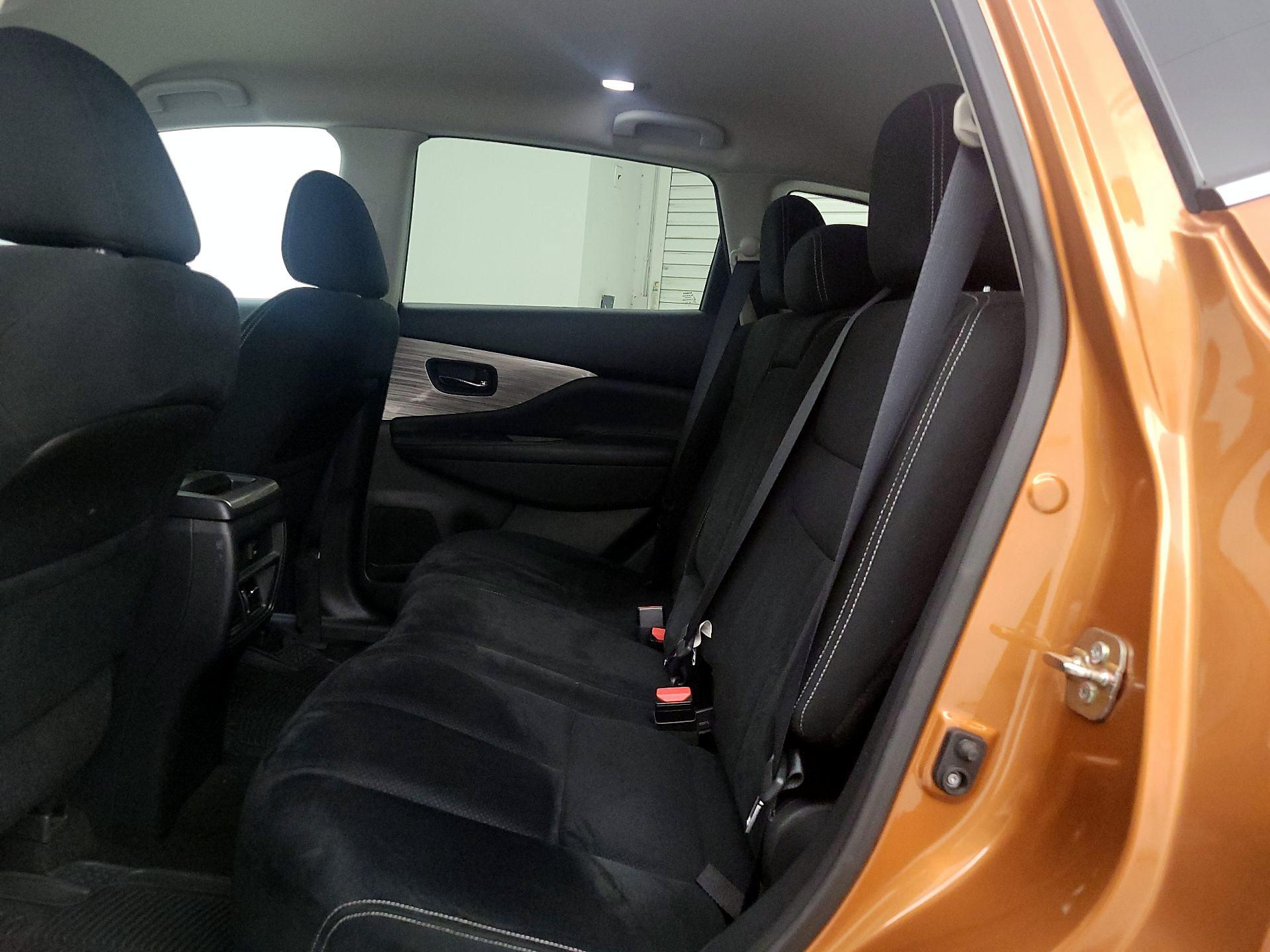 Thumbnail: 2015 Nissan Murano - 19