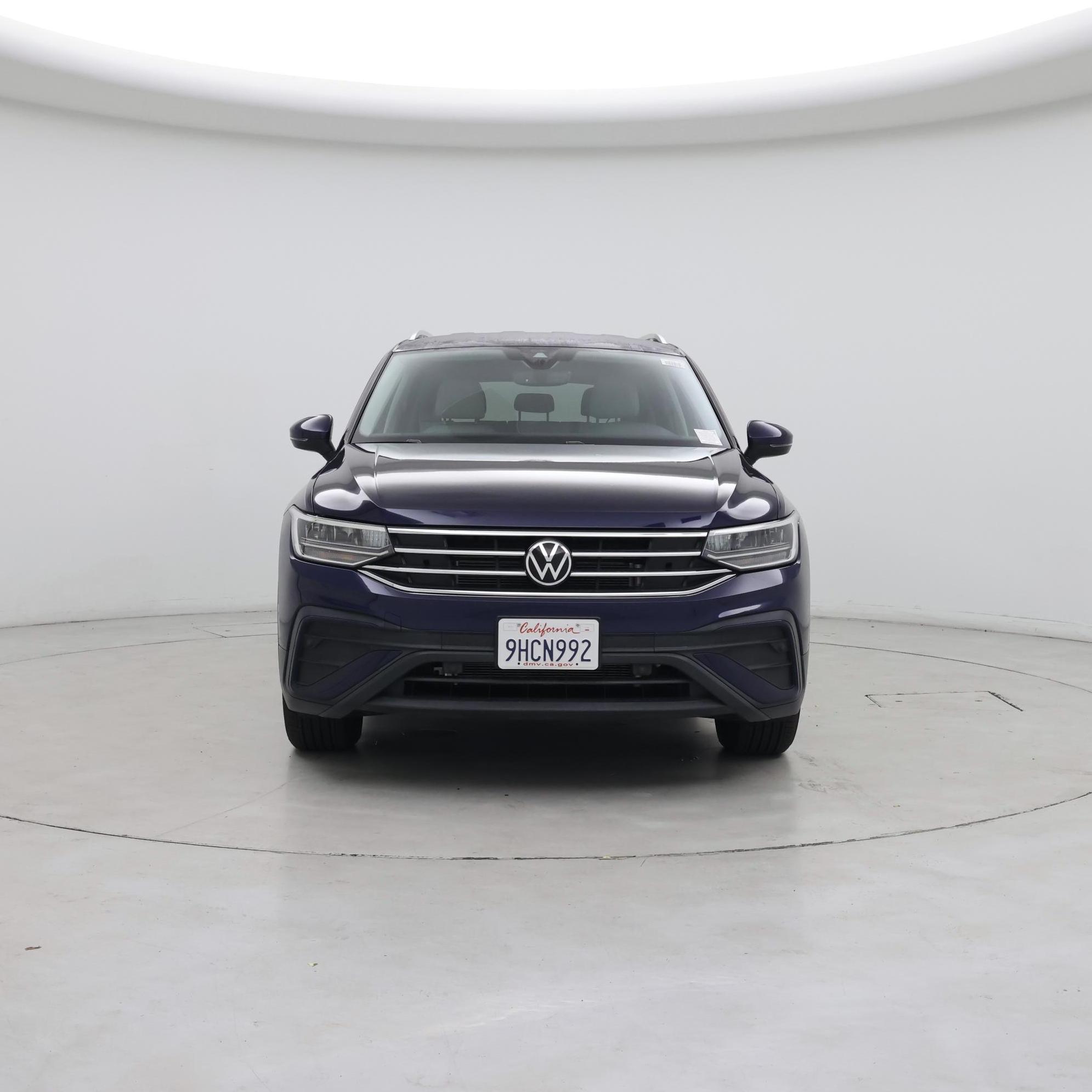 Thumbnail: 2023 Volkswagen Tiguan - 5