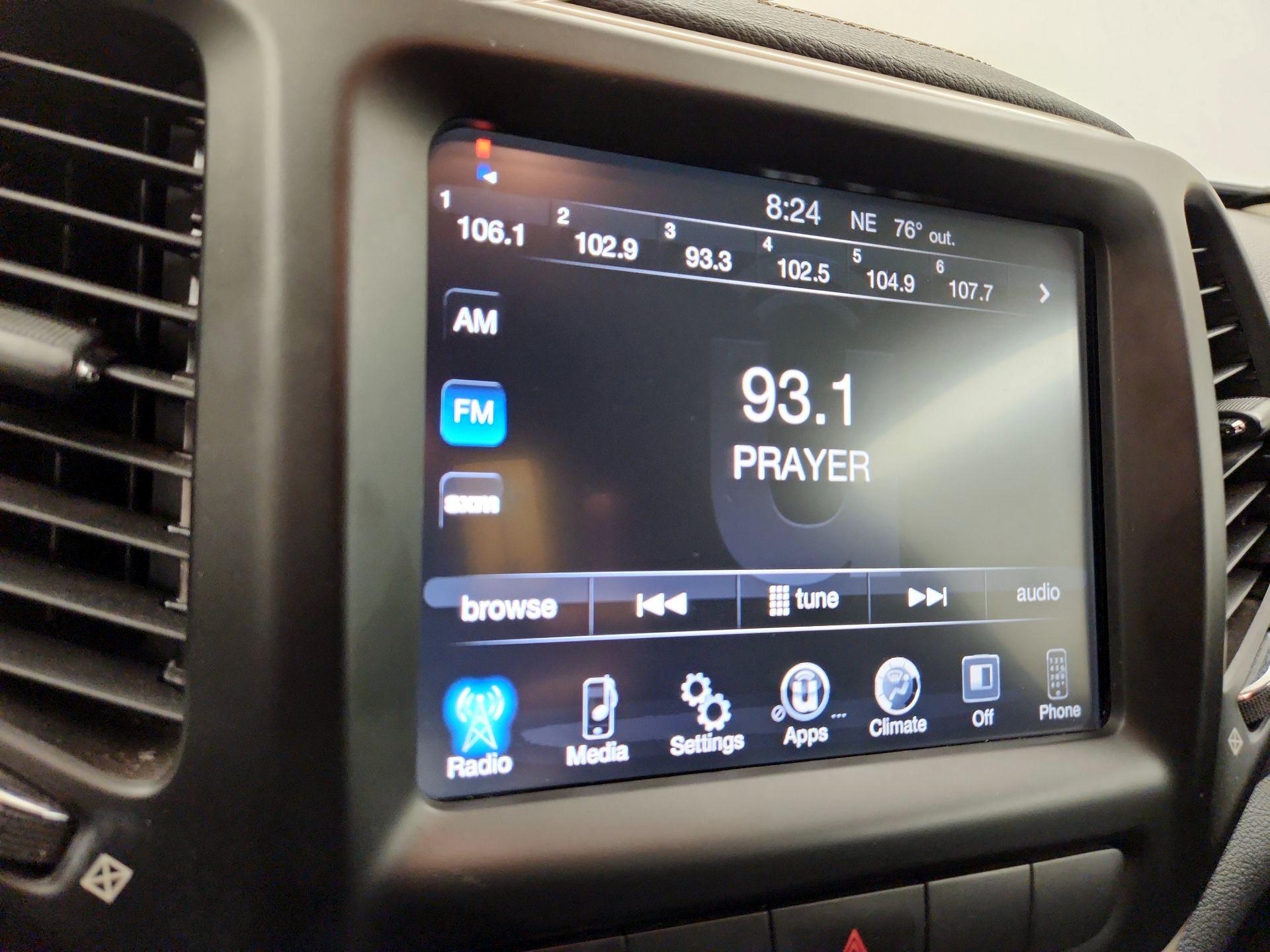 Thumbnail: 2014 Jeep Cherokee - 14