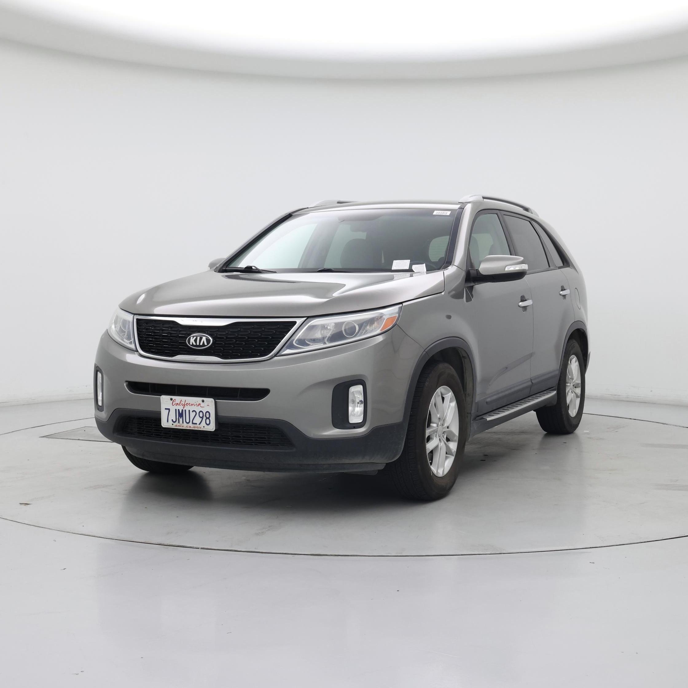 Thumbnail: 2015 Kia Sorento - 4
