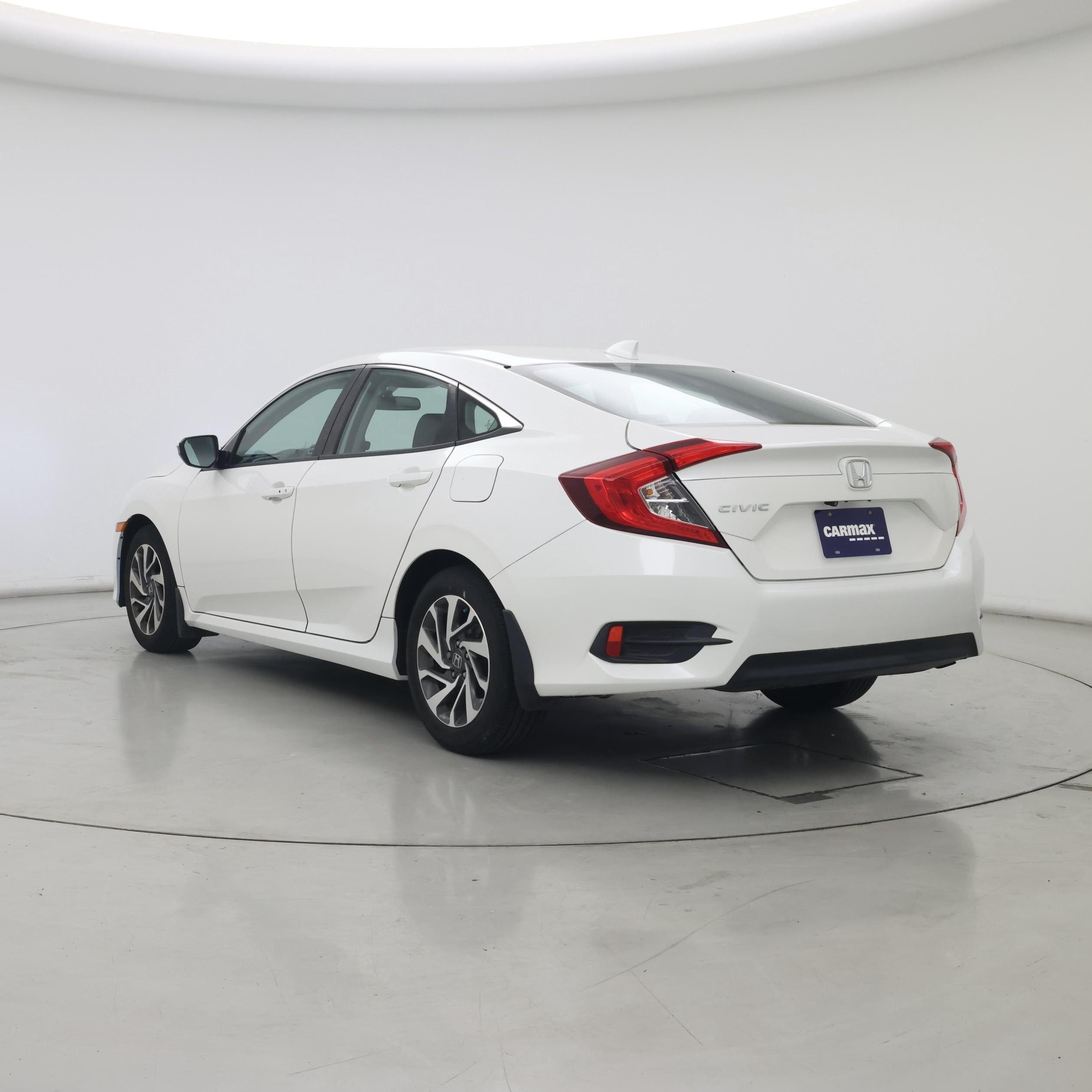 Thumbnail: 2017 Honda Civic - 2