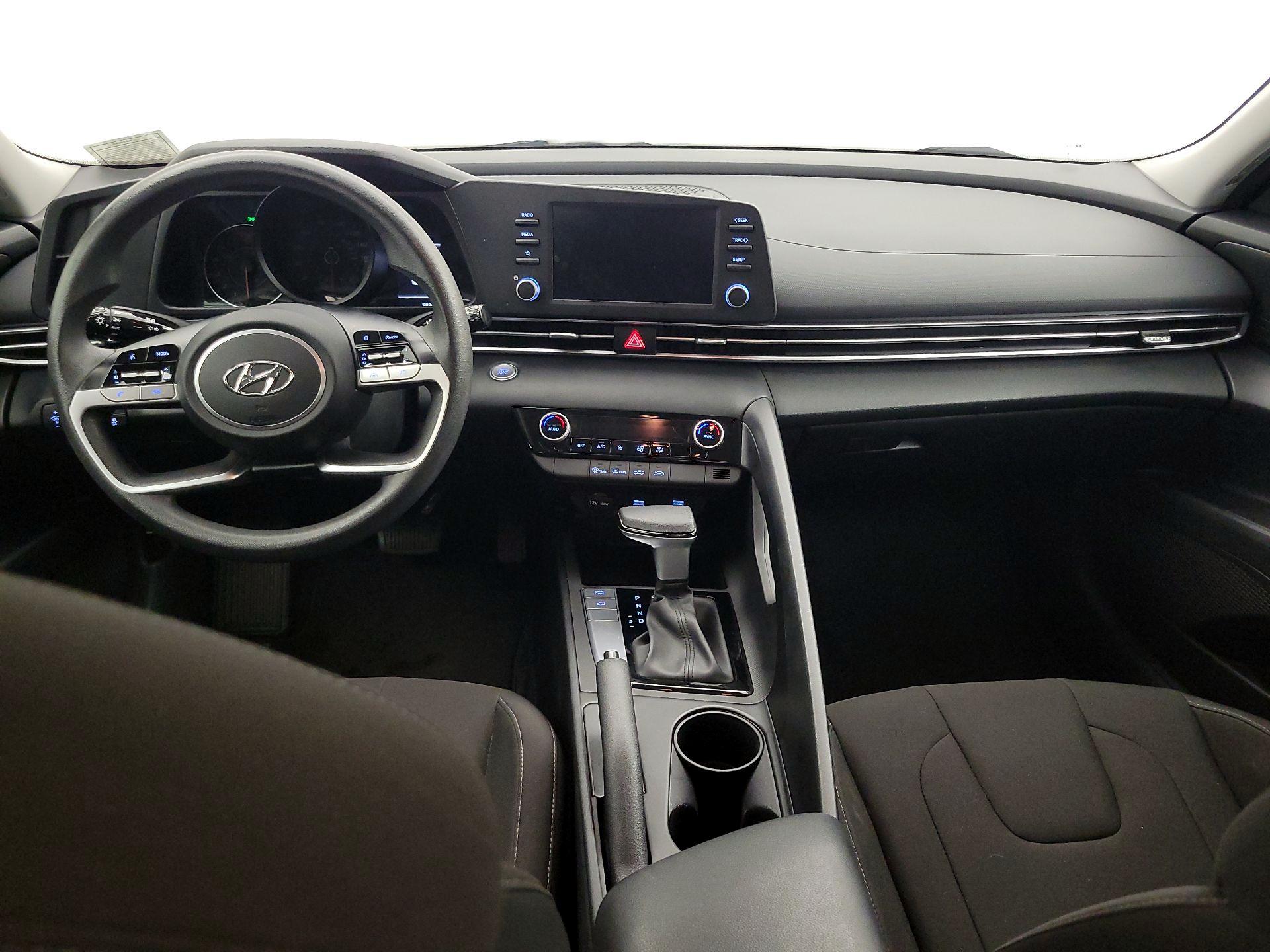 Thumbnail: 2023 Hyundai Elantra - 9