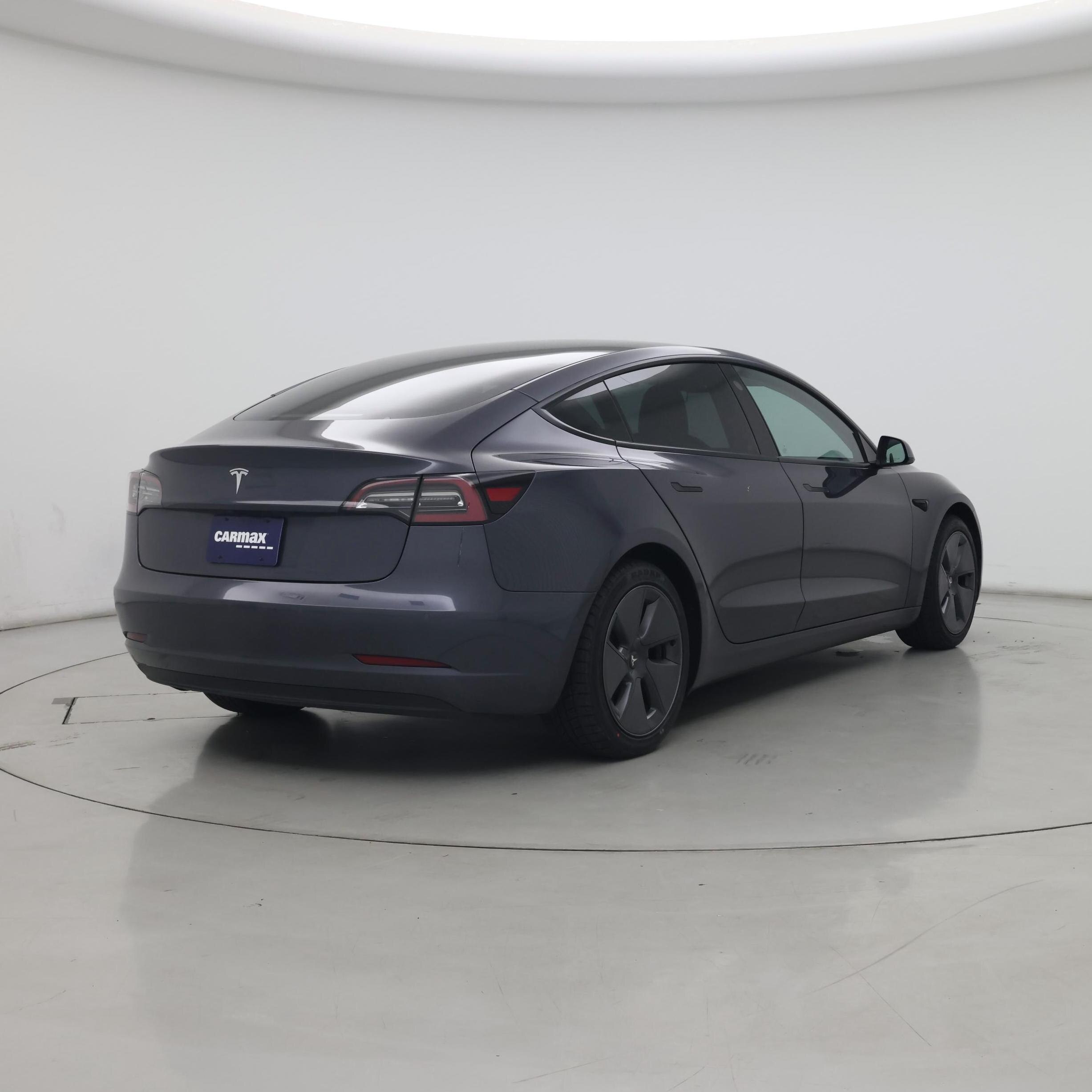 Thumbnail: 2022 Tesla Model 3 - 8