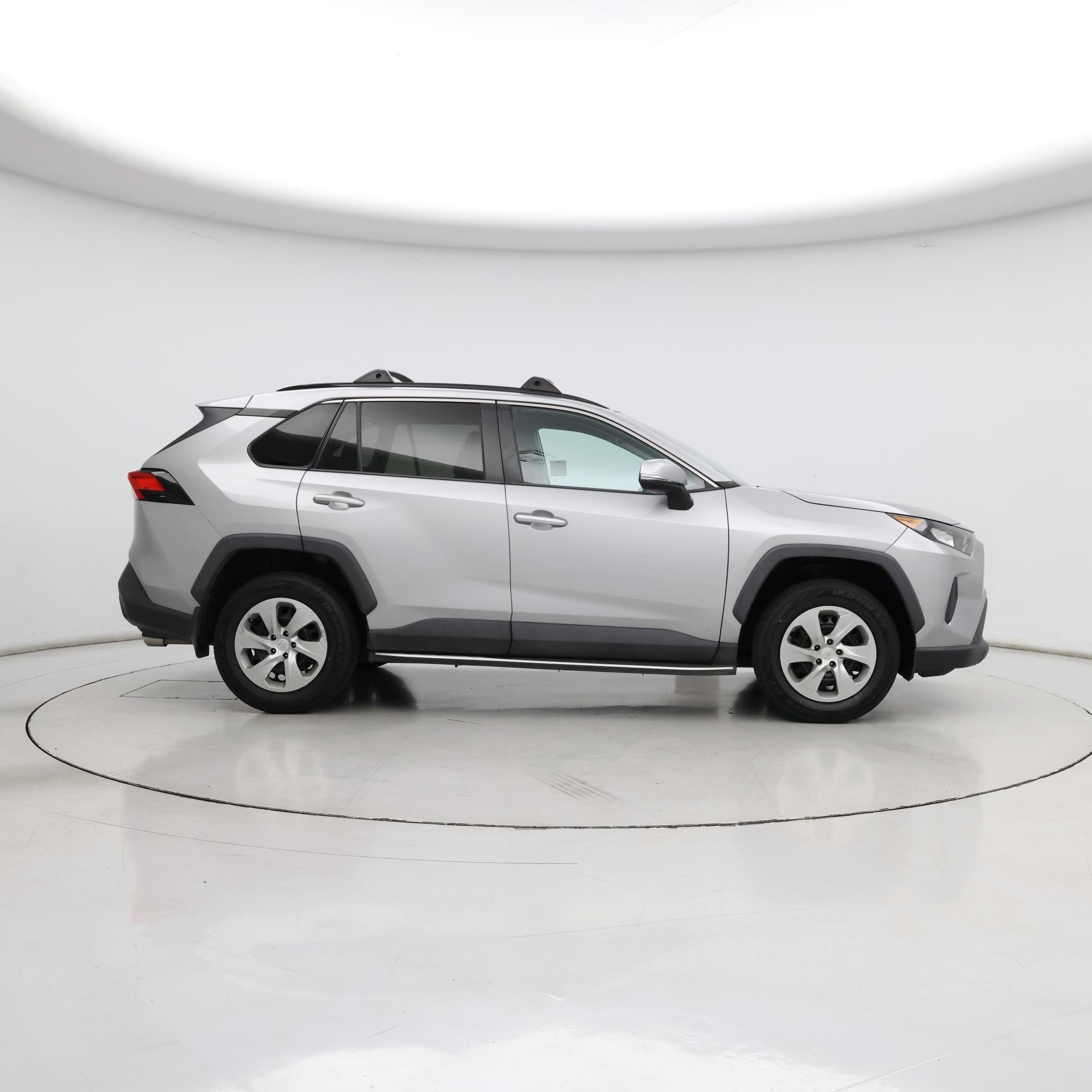 Thumbnail: 2020 Toyota RAV4 - 7