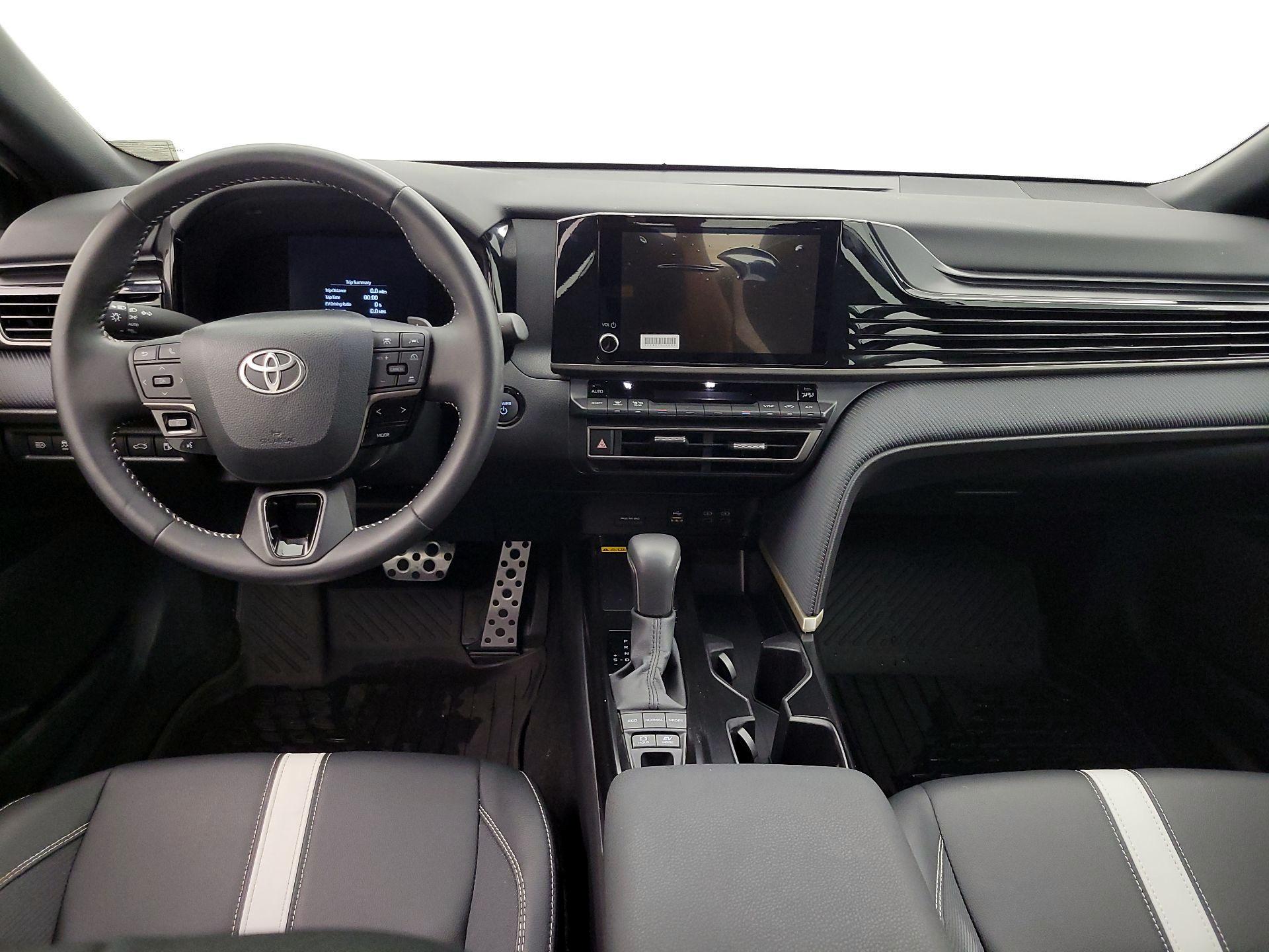 Thumbnail: 2025 Toyota Camry - 9